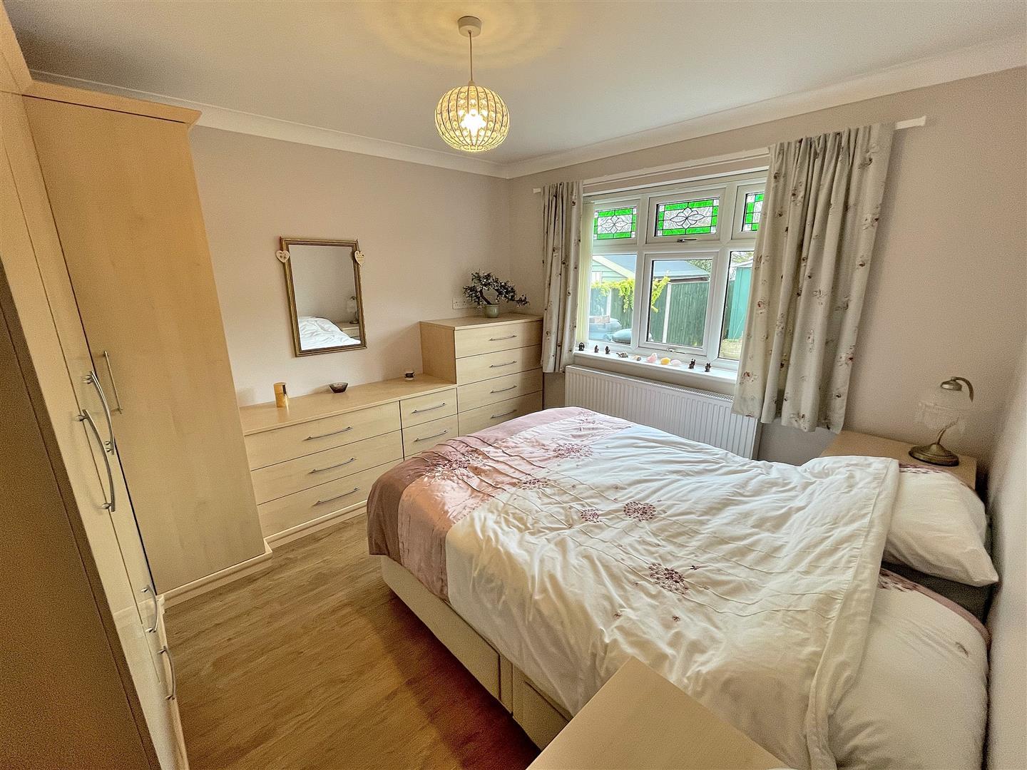 3 bed detached bungalow for sale in Princess Drive, Hunstanton  - Property Image 9