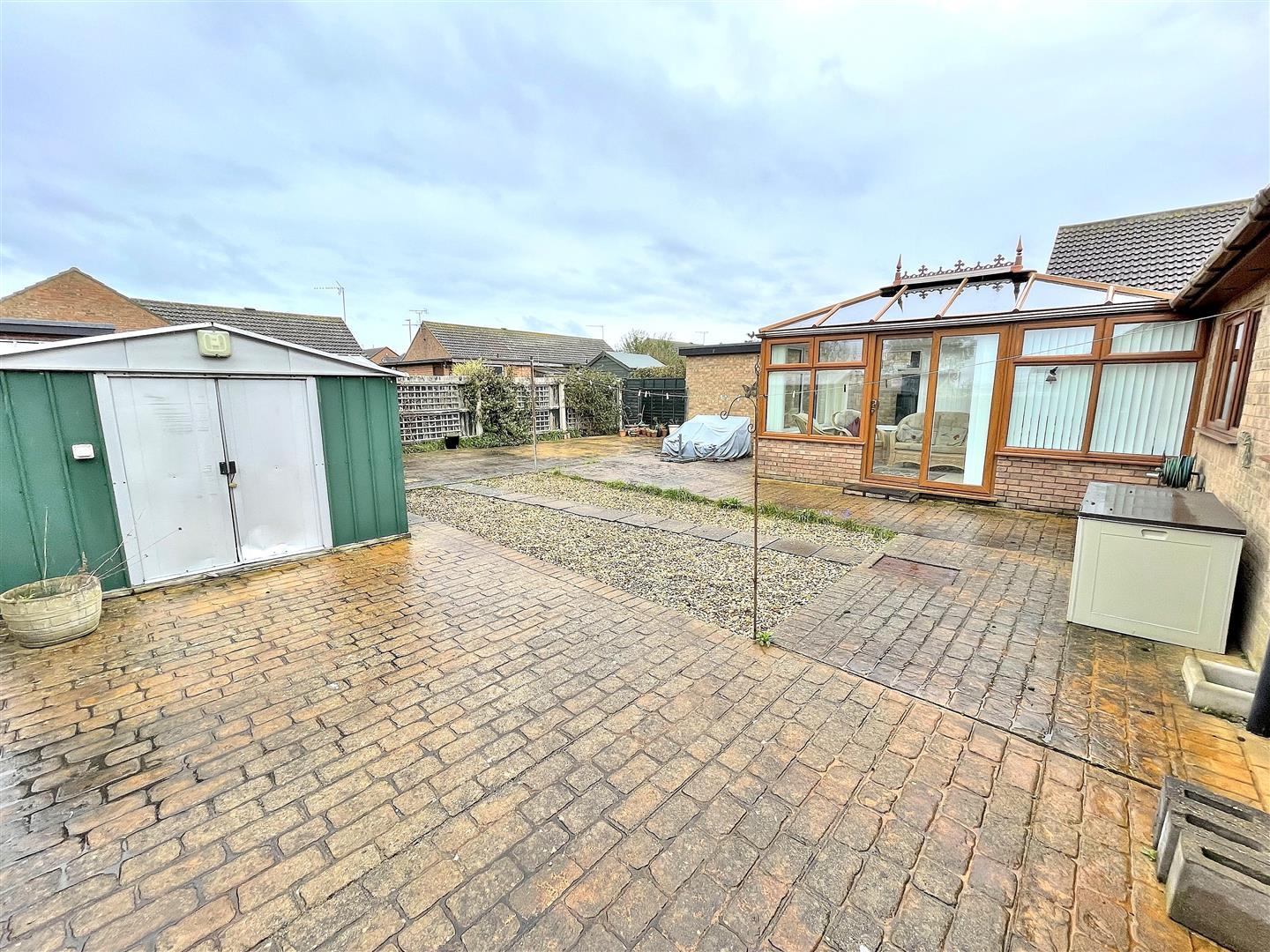3 bed detached bungalow for sale in Princess Drive, Hunstanton  - Property Image 11