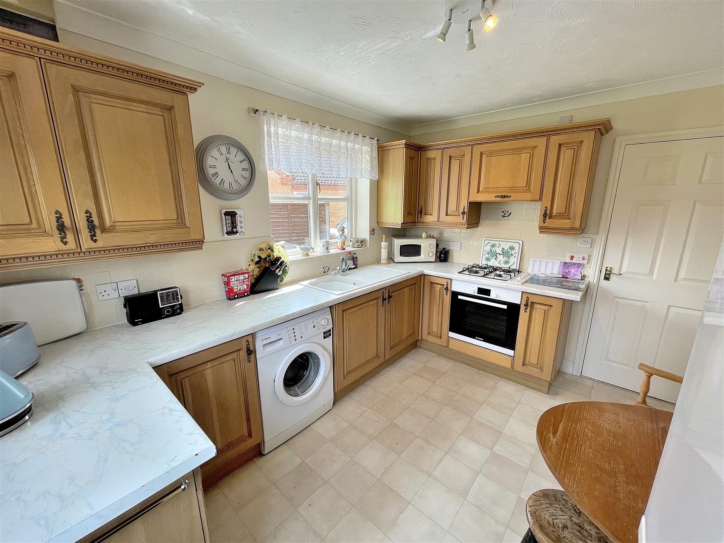 2 bed detached bungalow for sale in Shouldham Close, King's Lynn  - Property Image 6