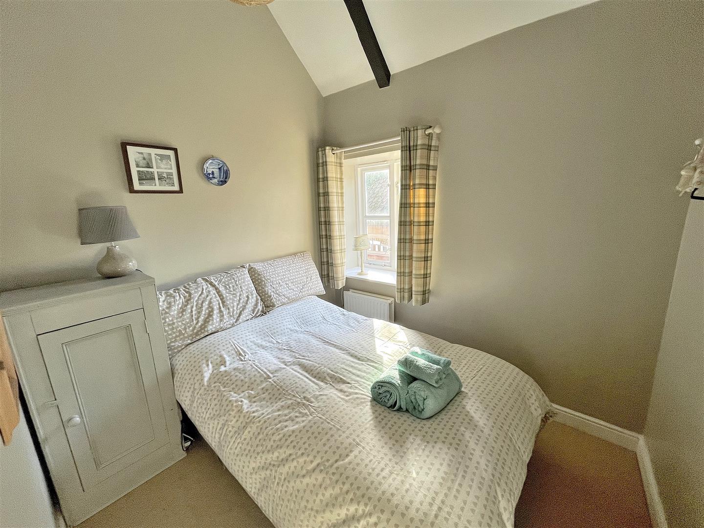 2 bed terraced house for sale in Pedlars Mews, King's Lynn  - Property Image 11