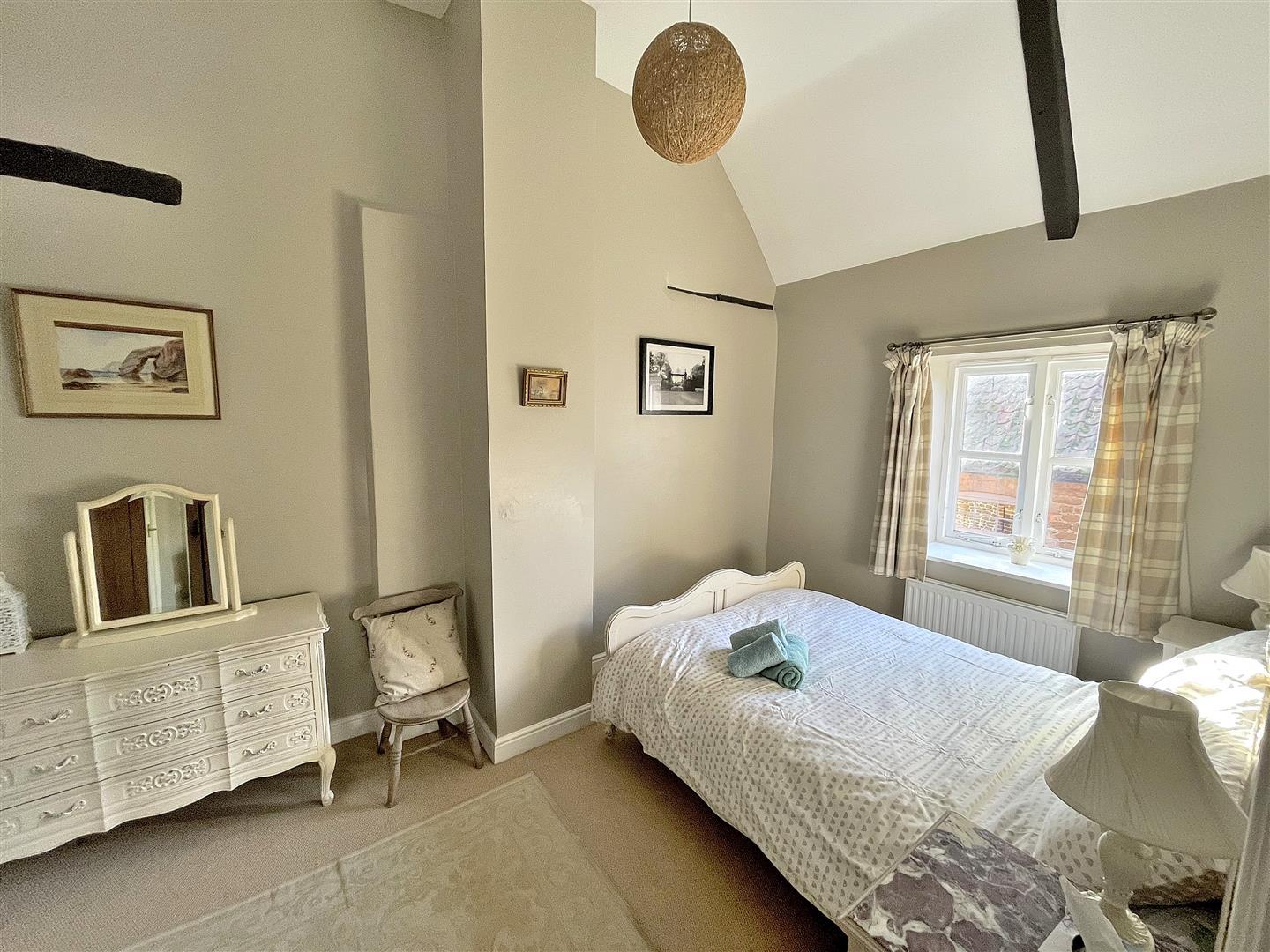 2 bed terraced house for sale in Pedlars Mews, King's Lynn  - Property Image 8
