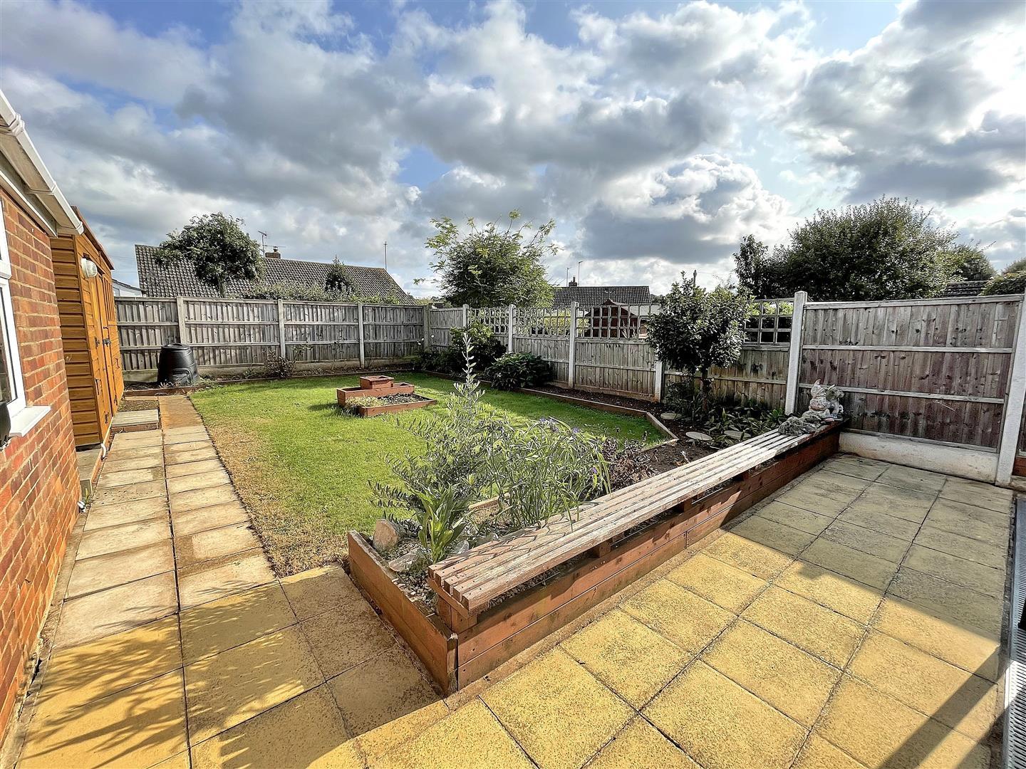 2 bed semi-detached bungalow for sale in Prince Charles Close, King's Lynn  - Property Image 11