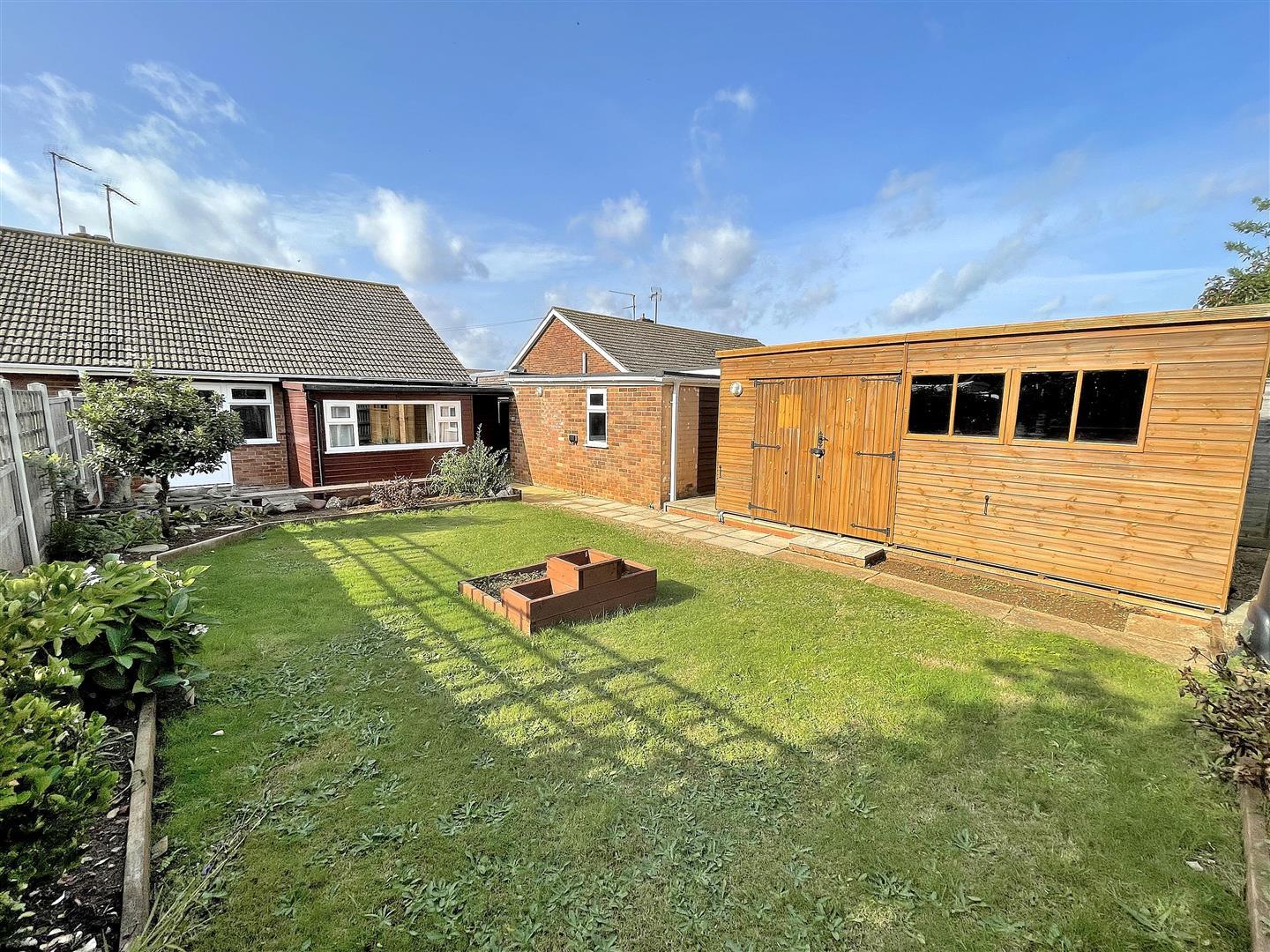 2 bed semi-detached bungalow for sale in Prince Charles Close, King's Lynn  - Property Image 13
