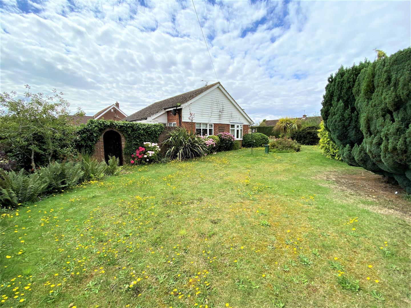 3 bed detached bungalow for sale in Station Road, King's Lynn  - Property Image 17