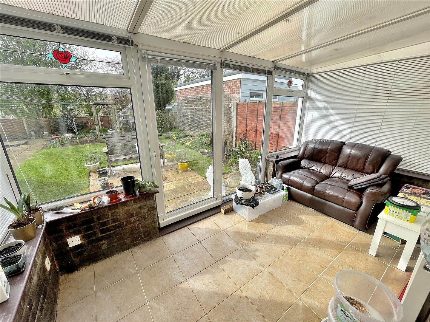 2 bed detached bungalow for sale in Grovelands, King's Lynn  - Property Image 8