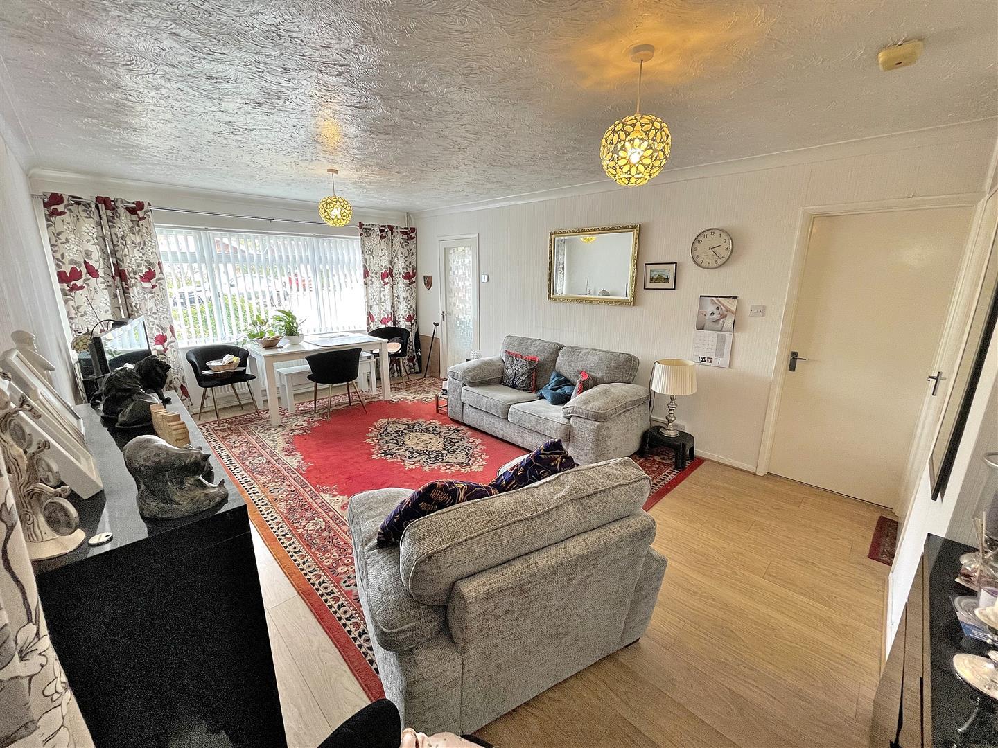 2 bed detached bungalow for sale in Grovelands, King's Lynn  - Property Image 4