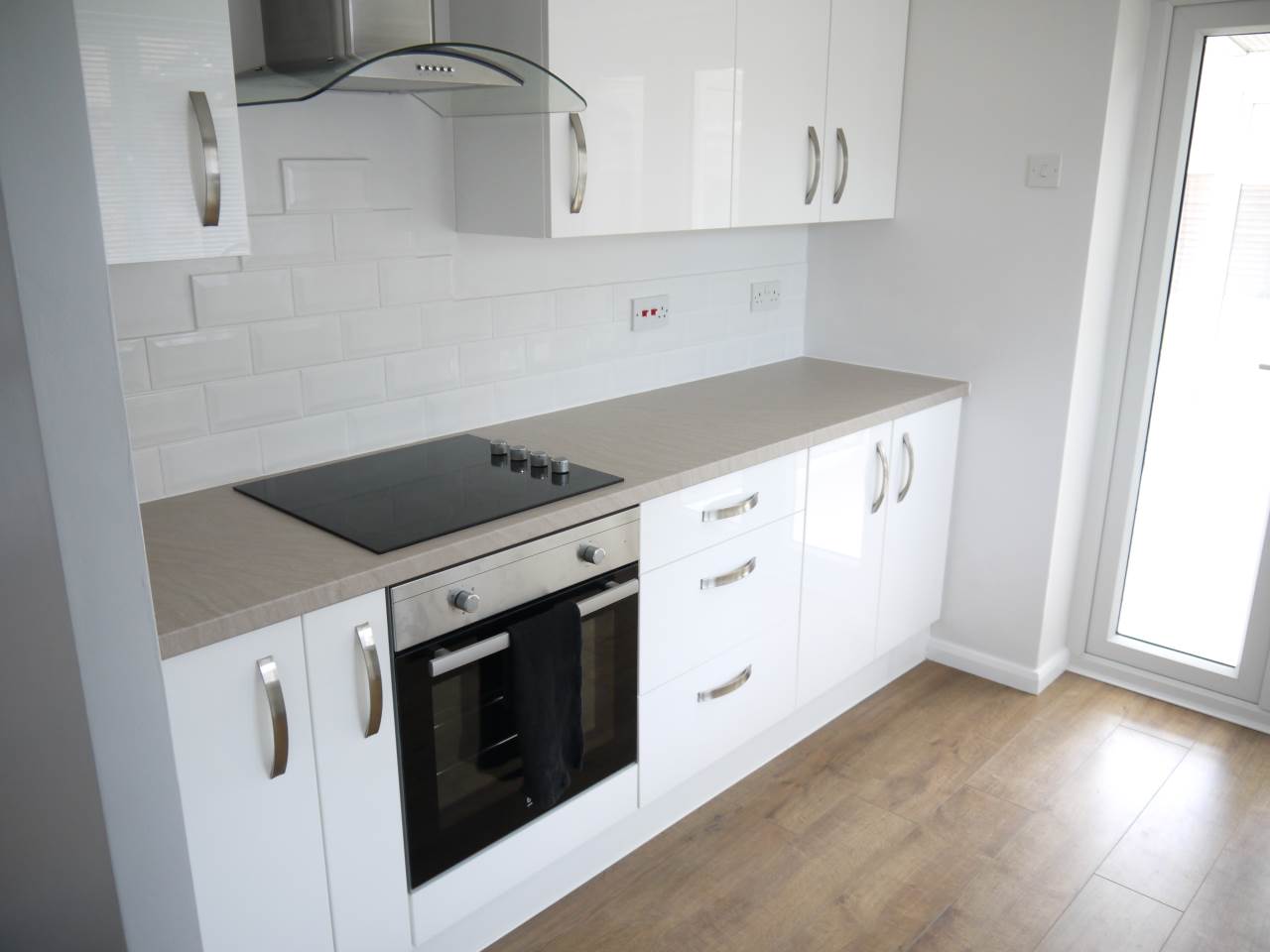 2 bed bungalow to rent in Lundy Close, Haverhill  - Property Image 2