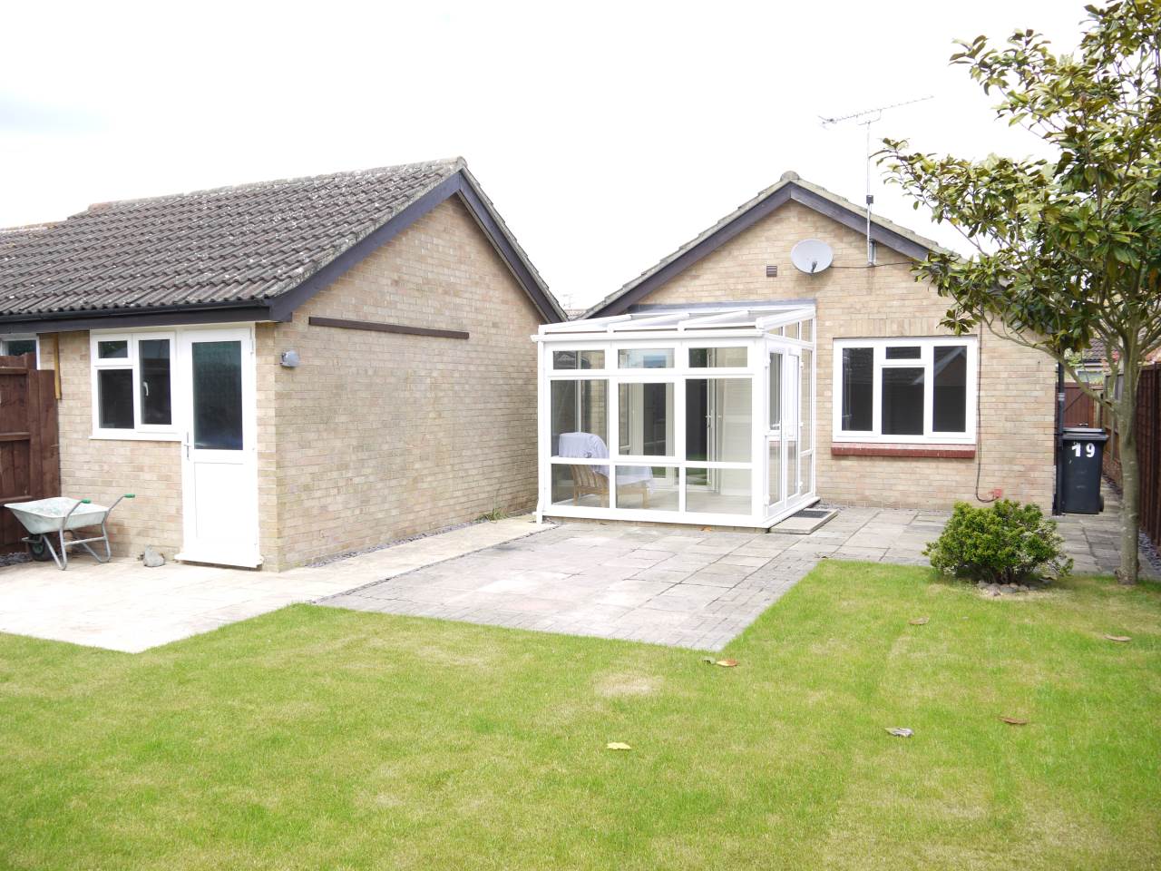 2 bed bungalow to rent in Lundy Close, Haverhill 7