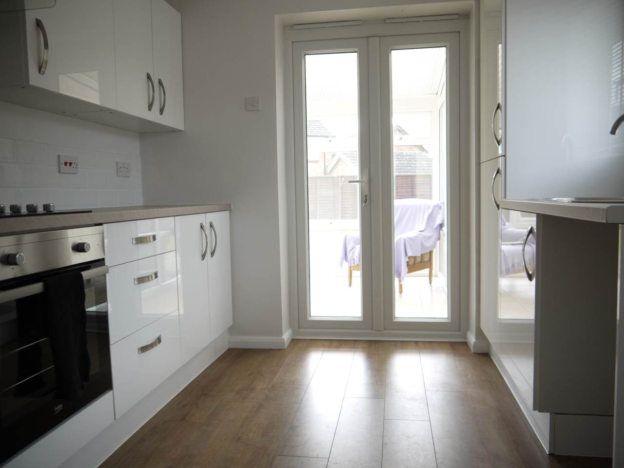 2 bed bungalow to rent in Lundy Close, Haverhill  - Property Image 3