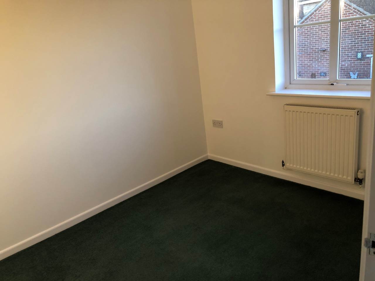 2 bed terraced house to rent in Parr Road, Haverhill 6