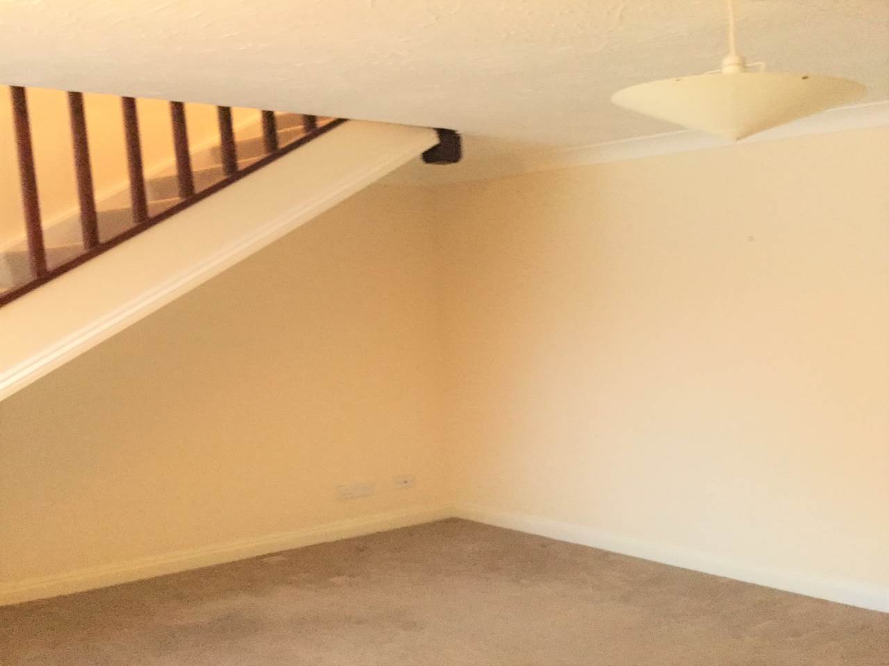 2 bed house to rent in Lynns Hall Close, Great Waldingfield 1