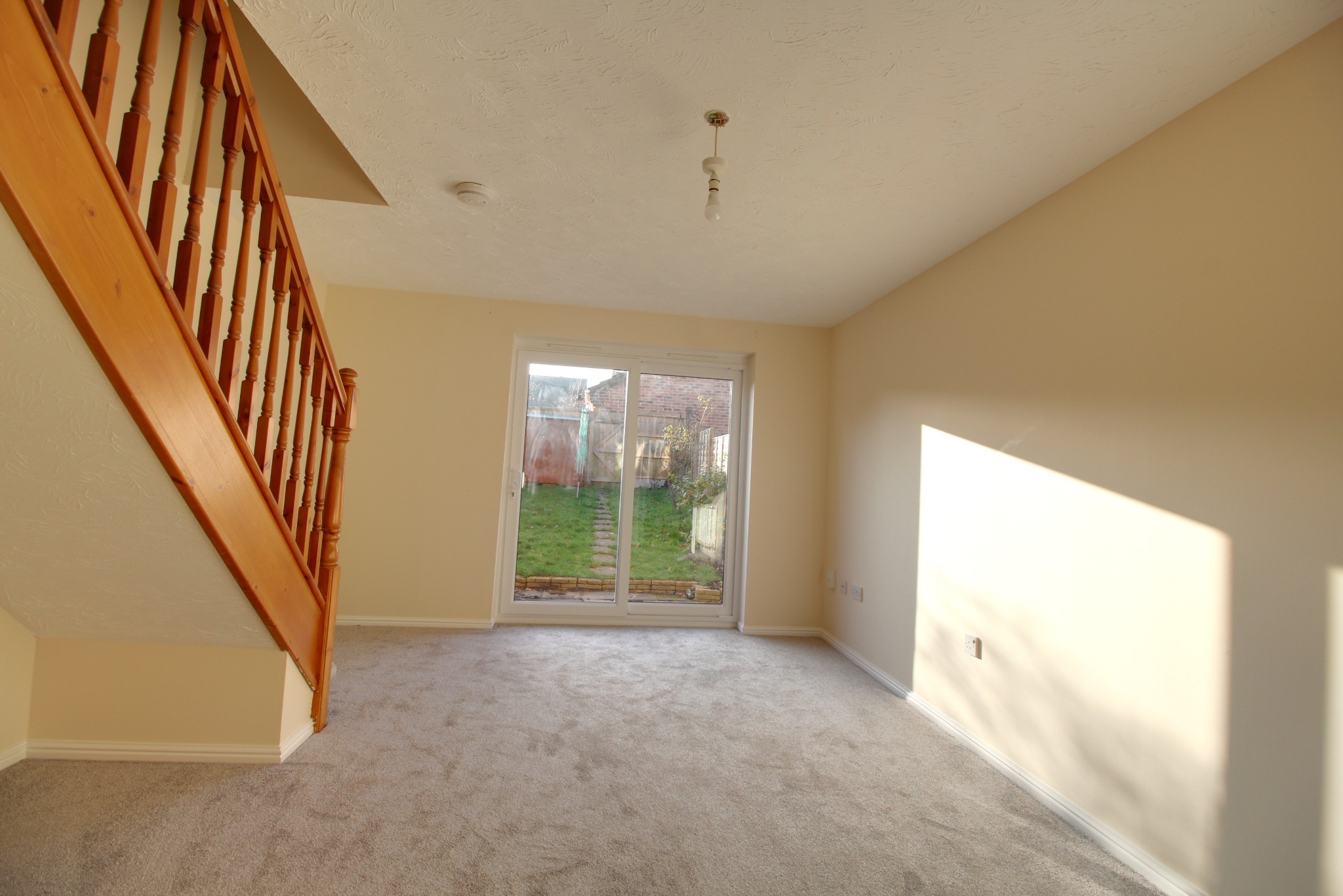 2 bed terraced house to rent, Fareham  - Property Image 3