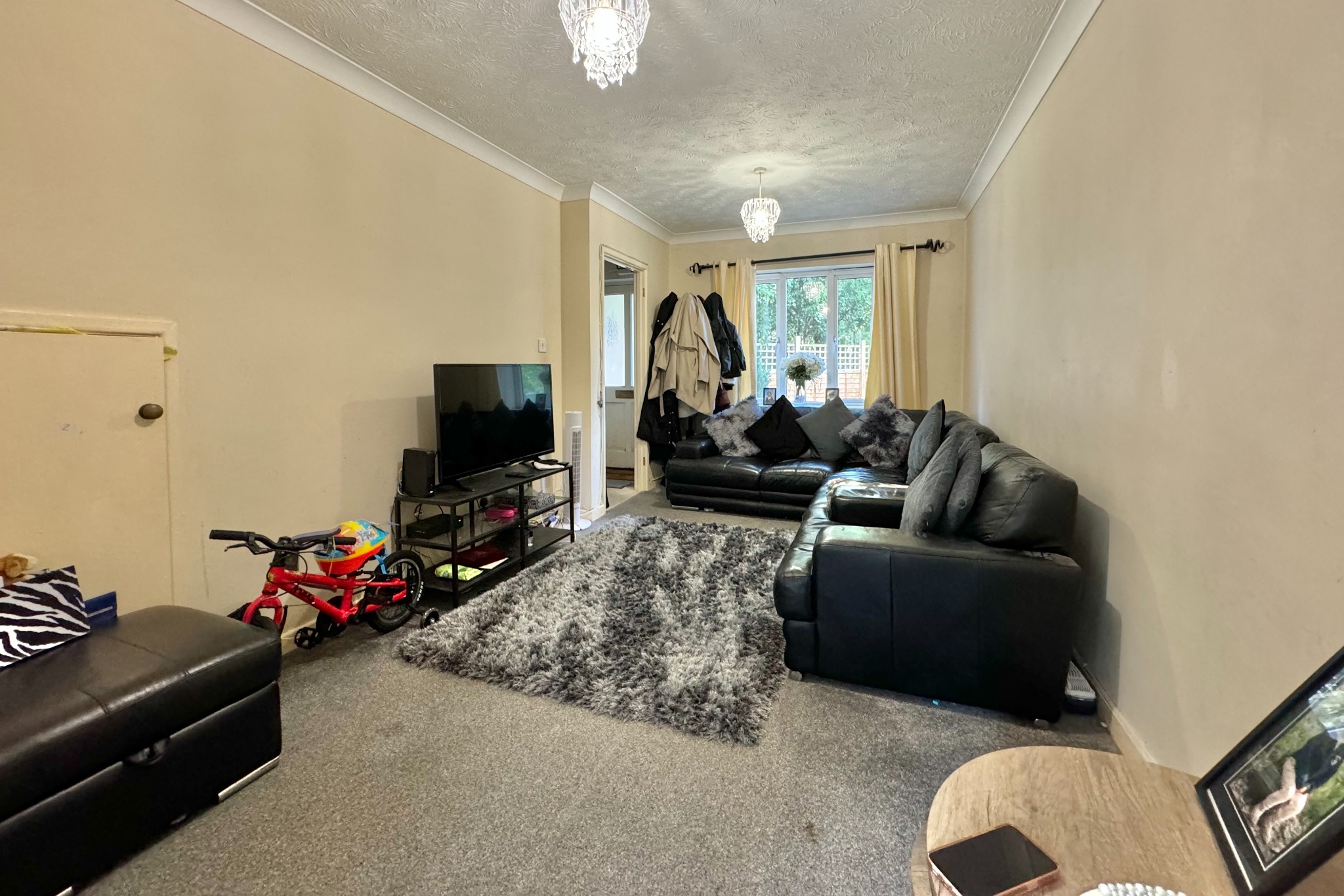 2 bed terraced house for sale in Sorrel Drive, Fareham  - Property Image 4