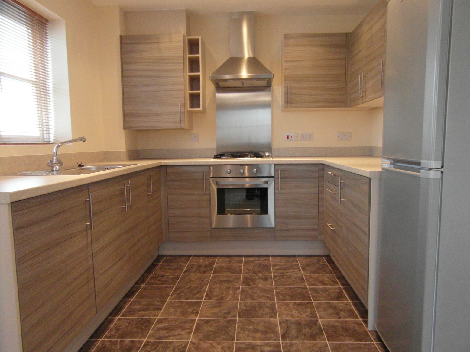2 bed flat to rent in Bluebell Way, Fareham  - Property Image 2