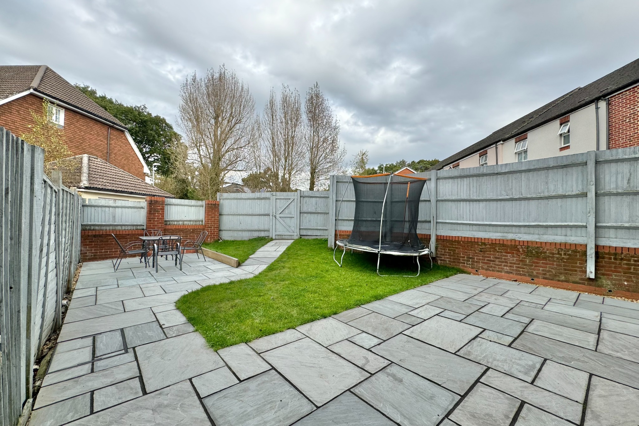 3 bed semi-detached house for sale in Columbus Drive, Southampton  - Property Image 13