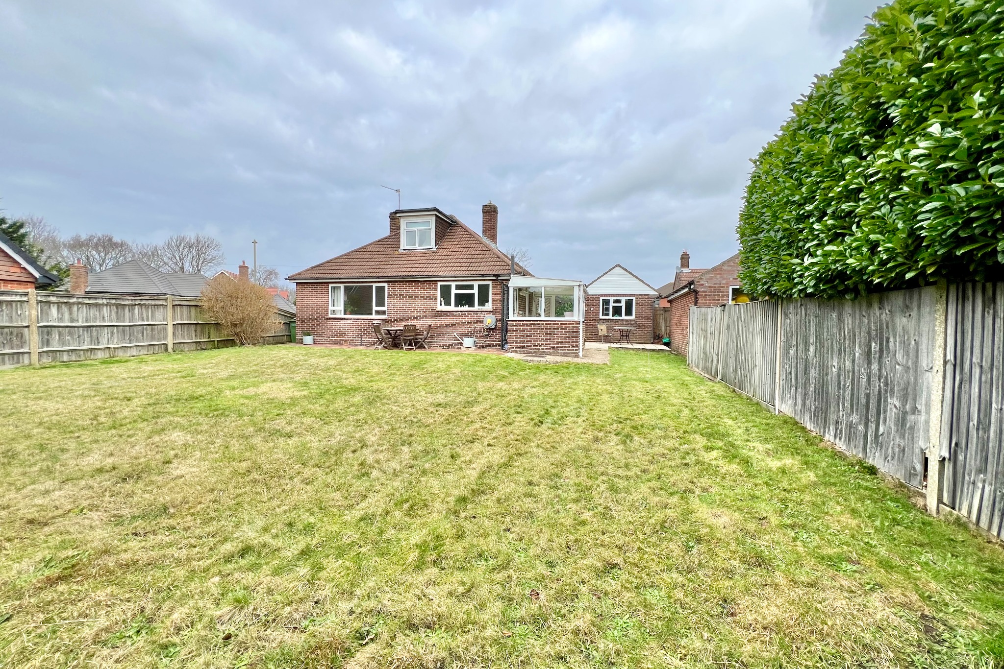 3 bed detached bungalow for sale in Warsash Road, Southampton  - Property Image 15