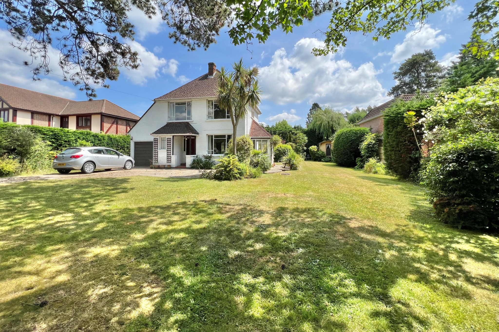 3 bed detached house for sale in Locks Heath, Southampton  - Property Image 2