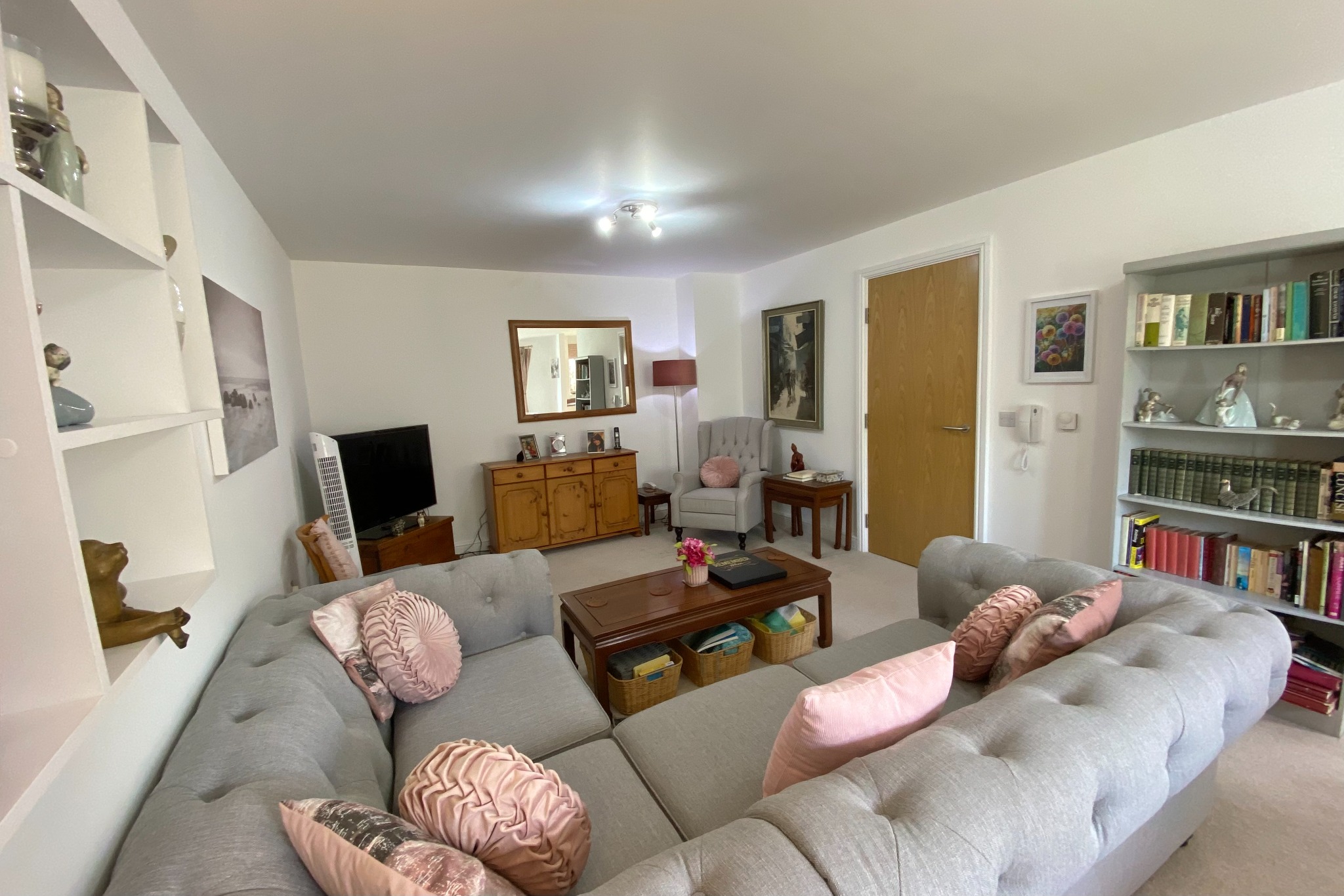 1 bed retirement property for sale in 15 Hamilton Road, Southampton - Property Image 1