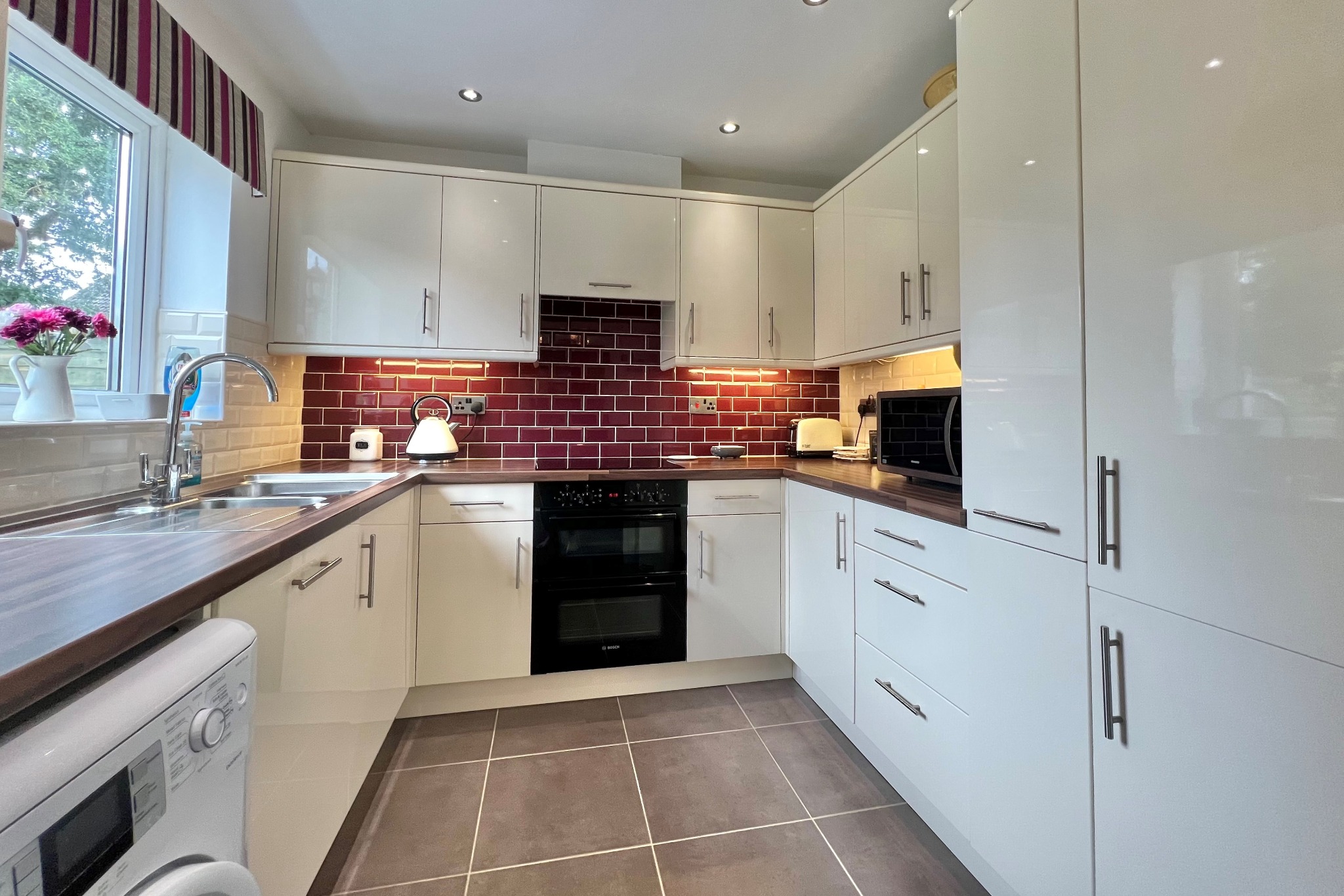 3 bed detached house for sale in Titchfield Common, Fareham  - Property Image 2