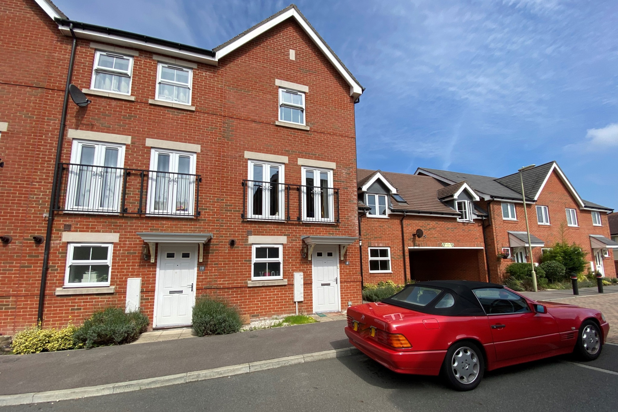 3 bed house for sale in Locks Heath, Southampton - Property Image 1