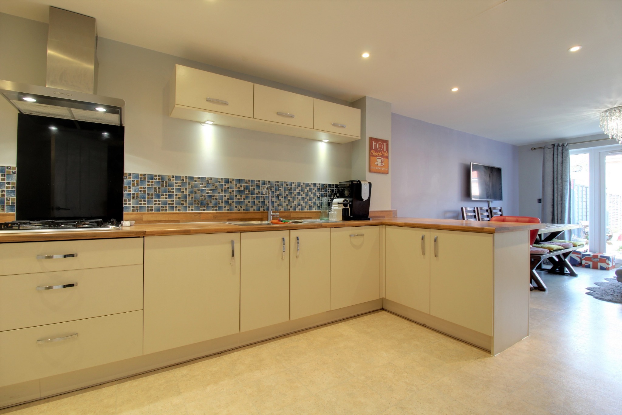 3 bed house for sale in Locks Heath, Southampton  - Property Image 3