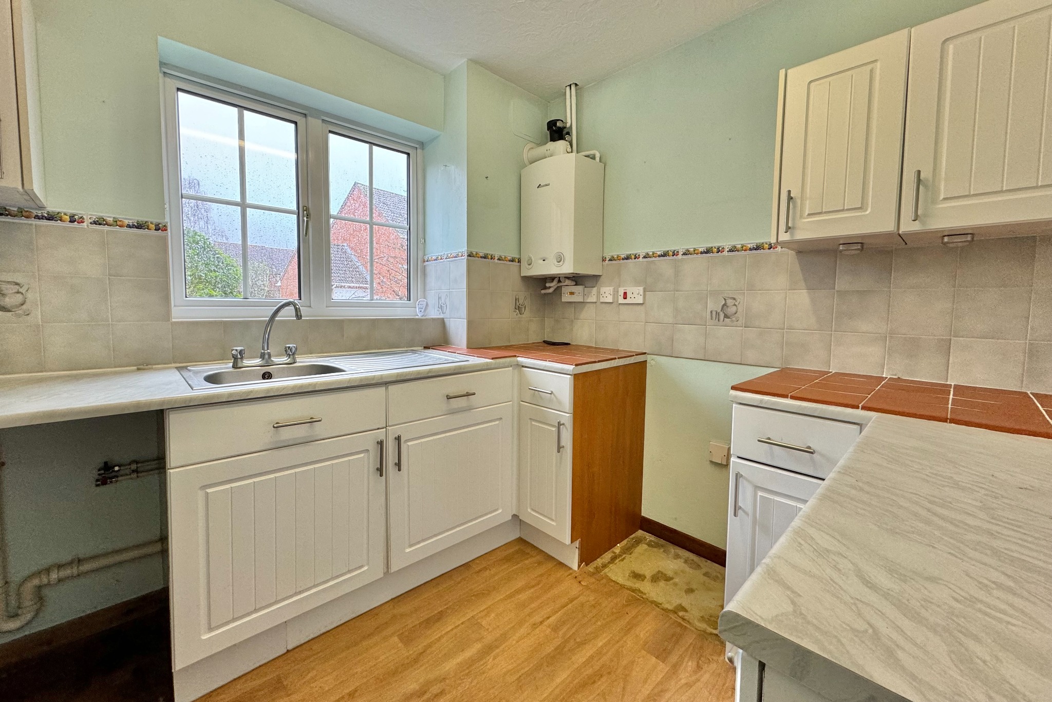 2 bed semi-detached house for sale in Wheatlands, Fareham  - Property Image 3