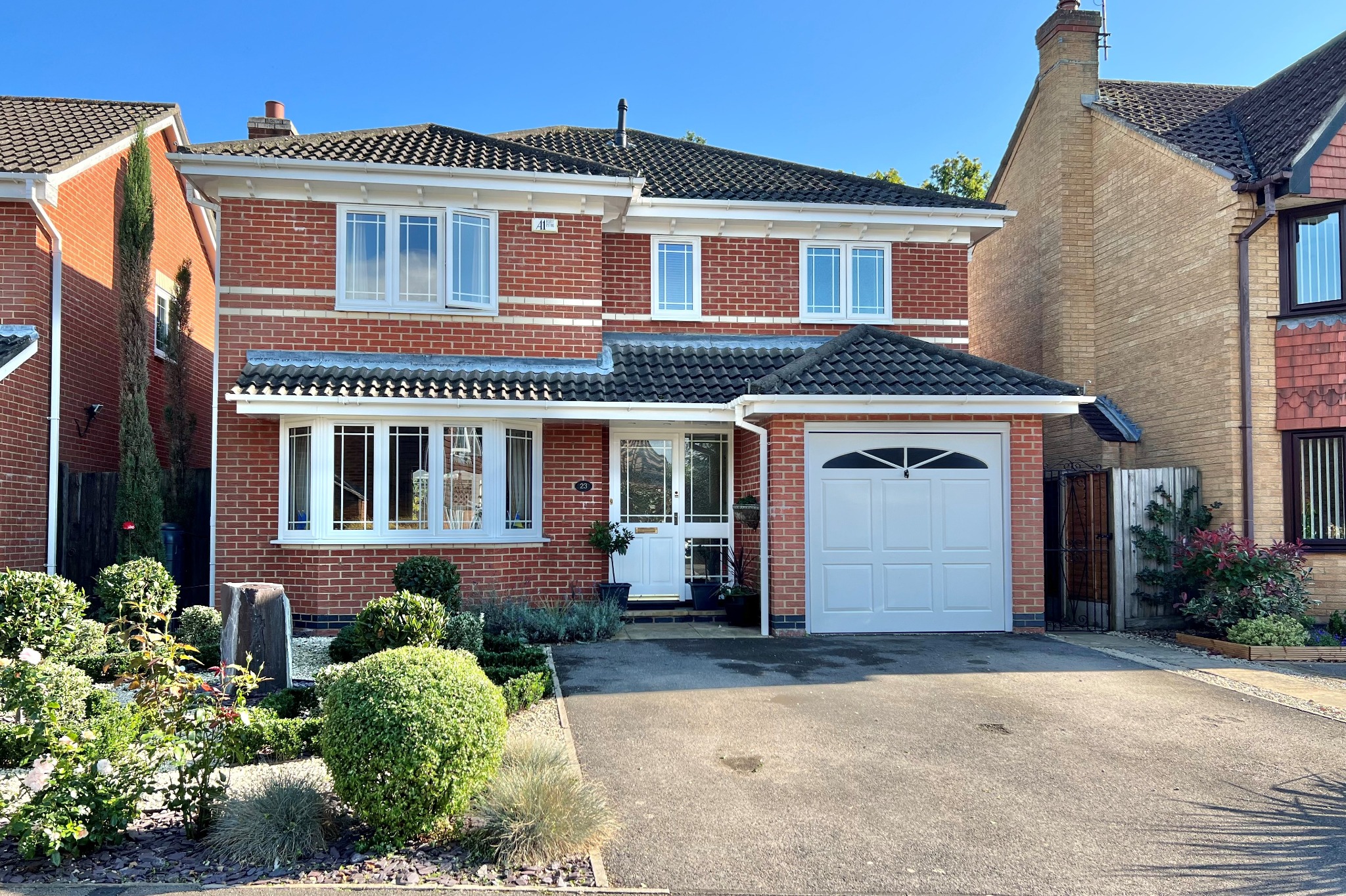 4 bed detached house for sale in Titchfield Common, Fareham - Property Image 1