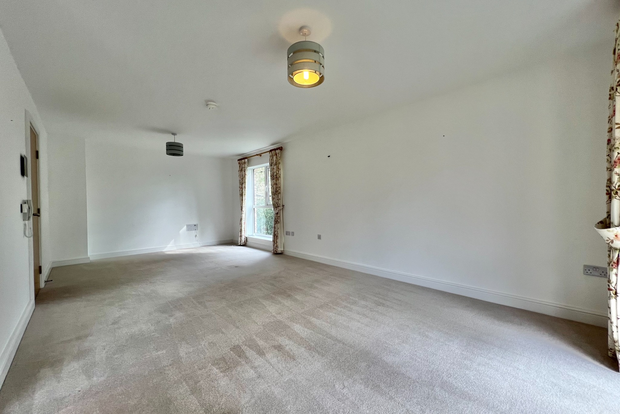 1 bed retirement property for sale in Meadow Avenue, Southampton  - Property Image 4