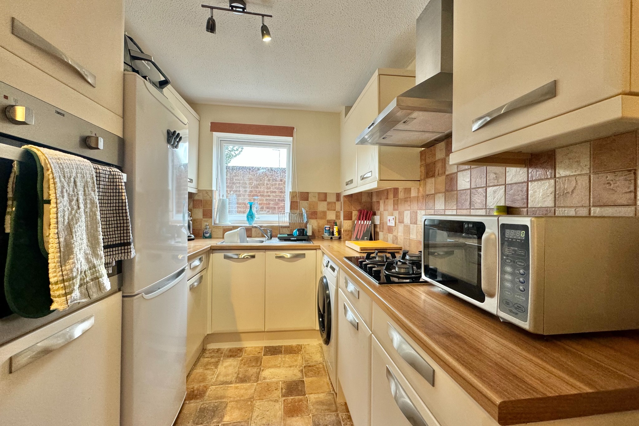 1 bed house for sale in Abshot Road, Fareham  - Property Image 3