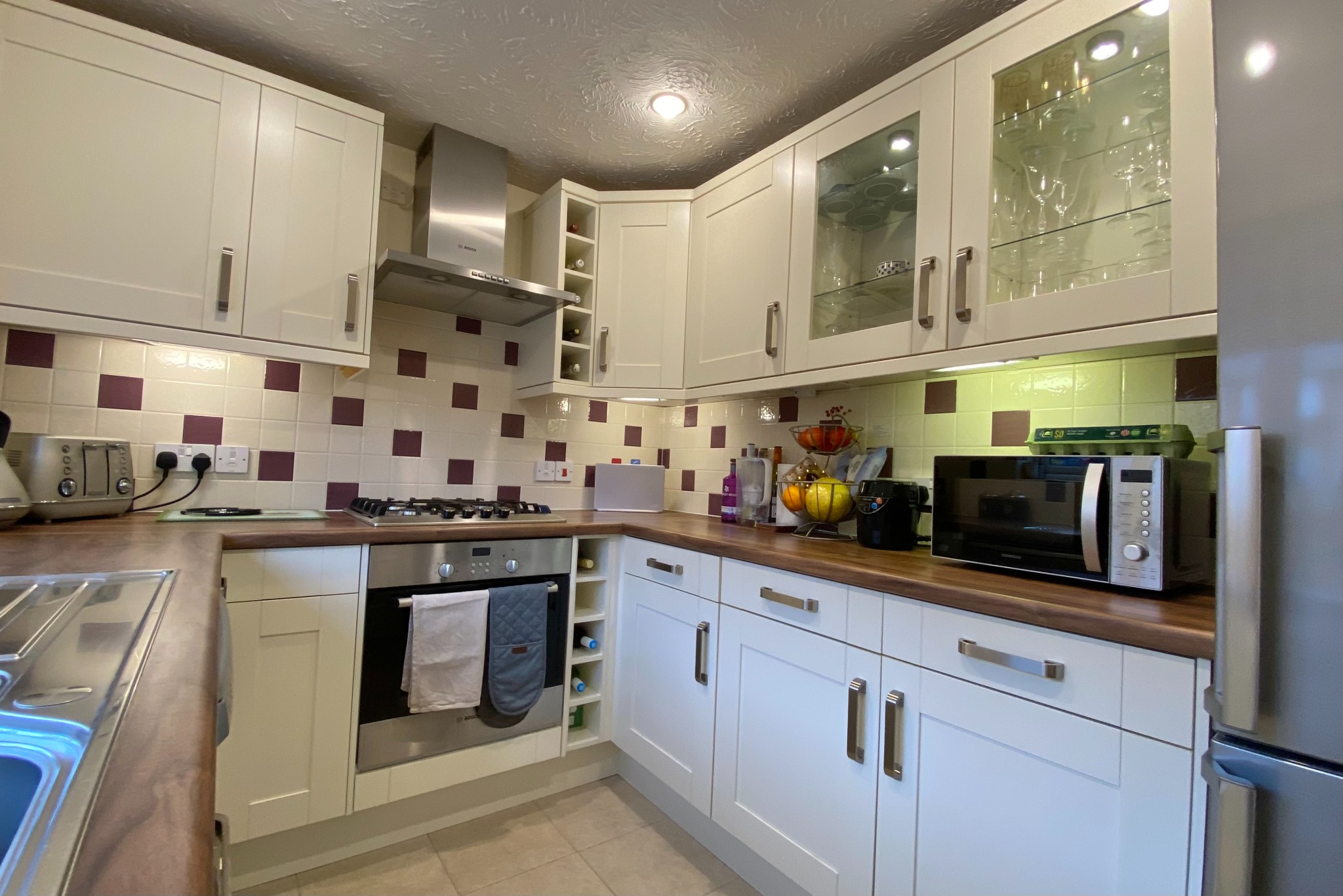3 bed terraced house for sale in Lovage Road, Fareham  - Property Image 4