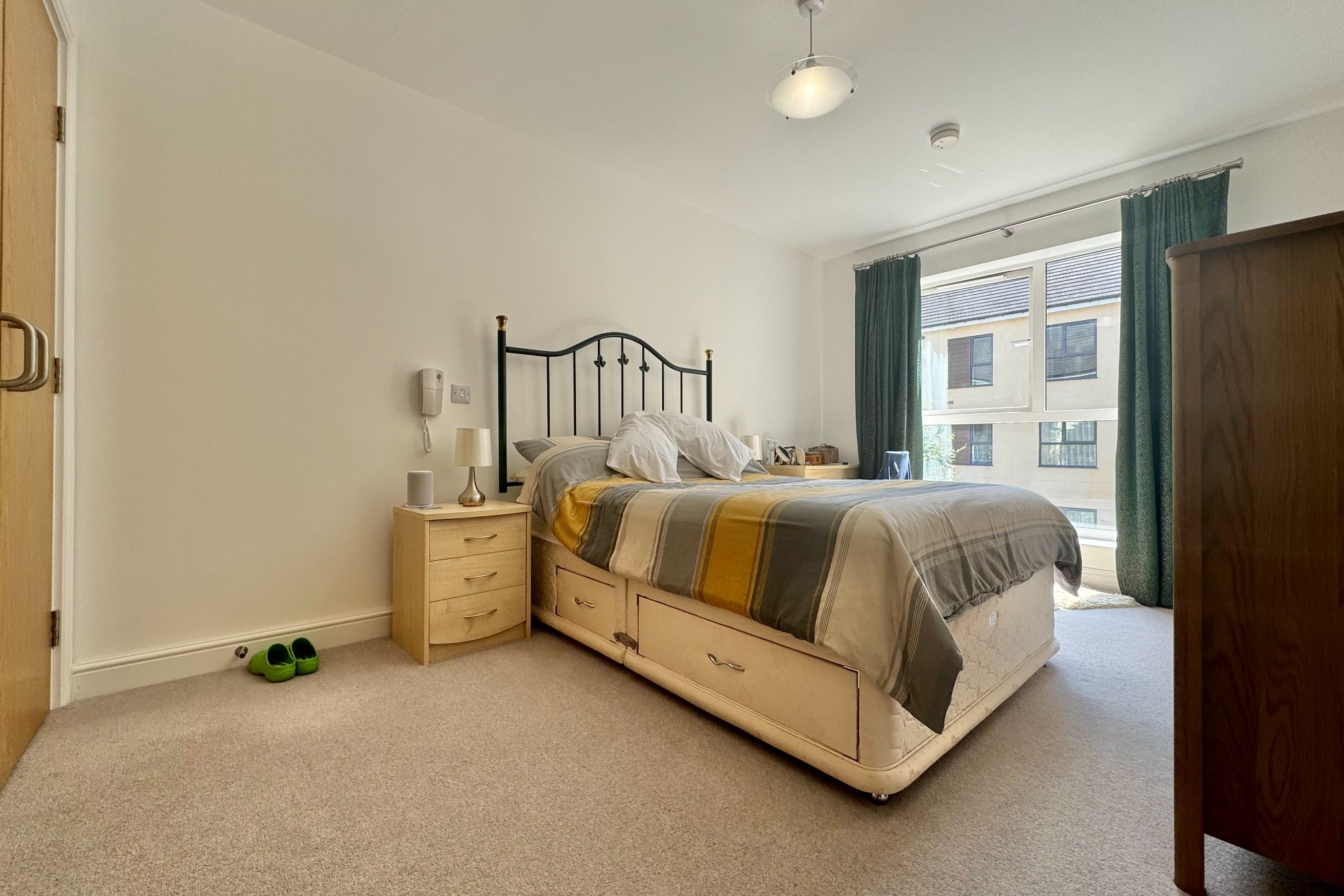 2 bed retirement property for sale in Hamilton Road, Southampton  - Property Image 6