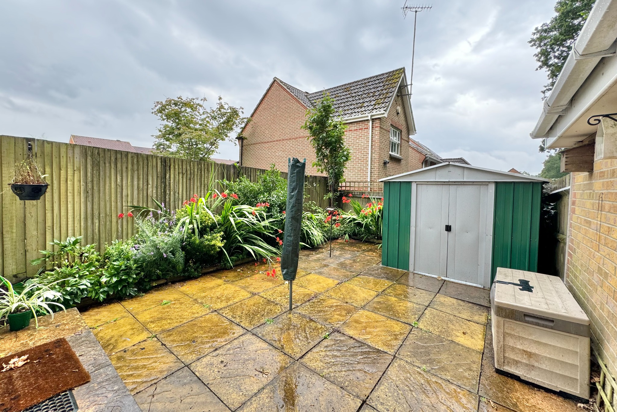 3 bed end of terrace house for sale in Lovage Road, Fareham  - Property Image 12