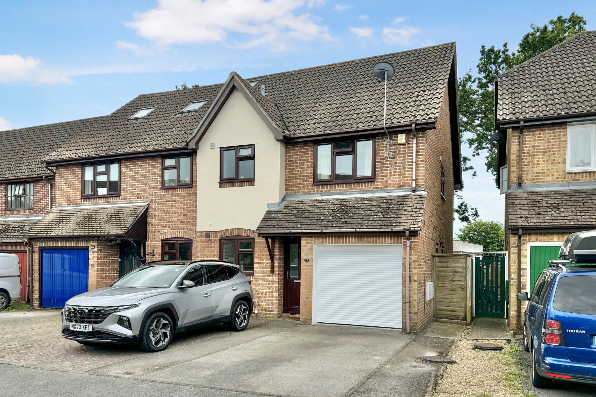 3 bed semi-detached house for sale in Hill Croft, Fareham  - Property Image 1