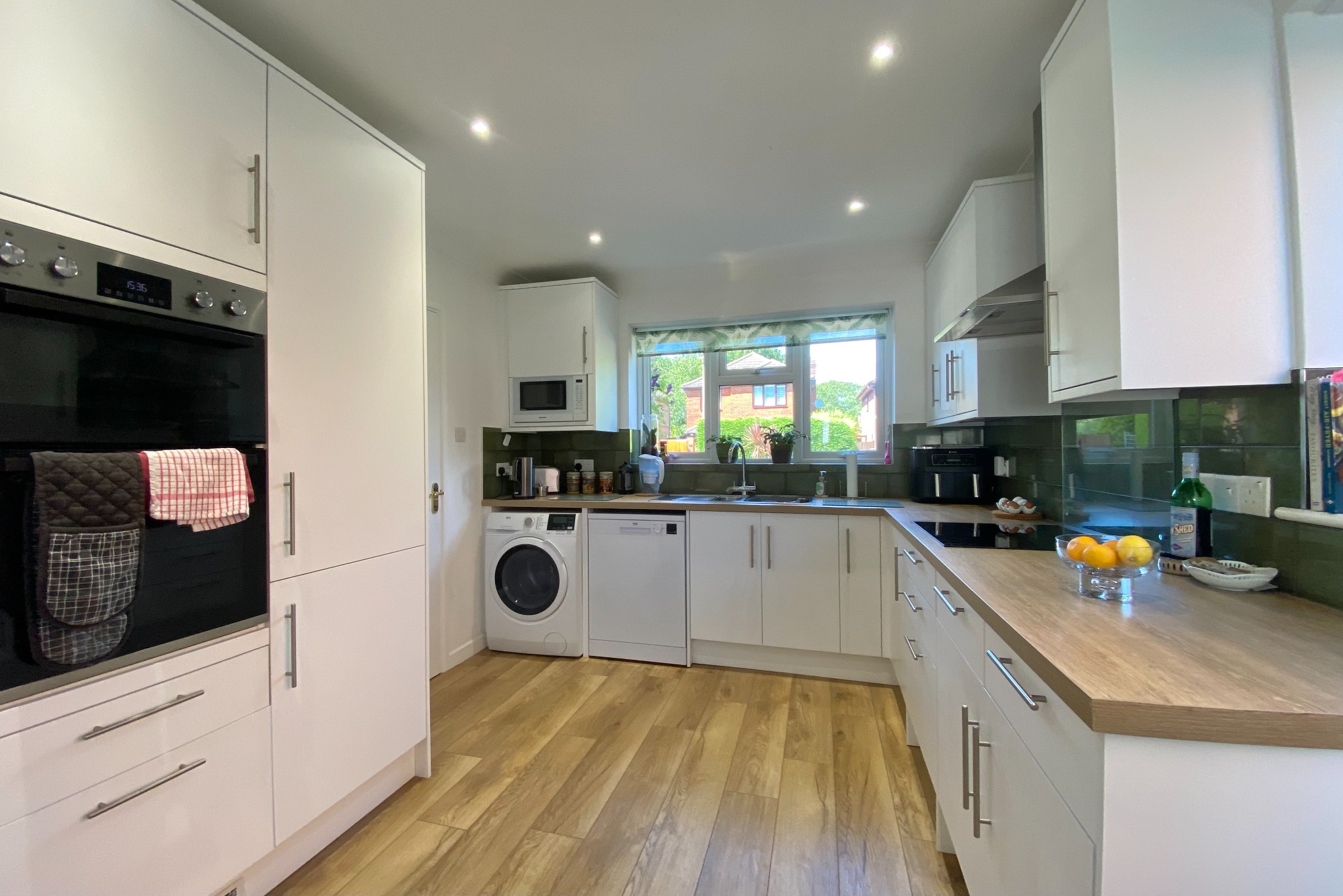 4 bed detached house for sale in Deacon Road, Southampton  - Property Image 2