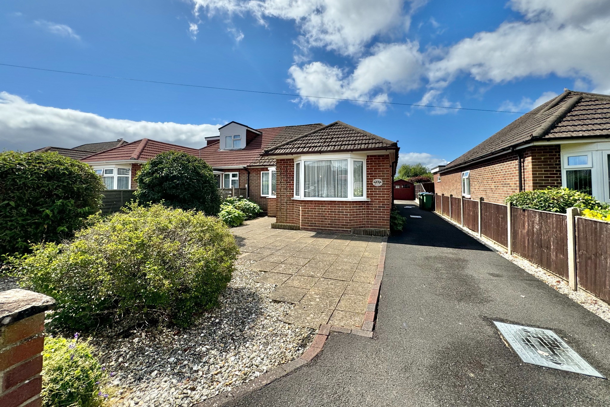 2 bed semi-detached bungalow for sale in Home Rule Road, Southampton  - Property Image 1