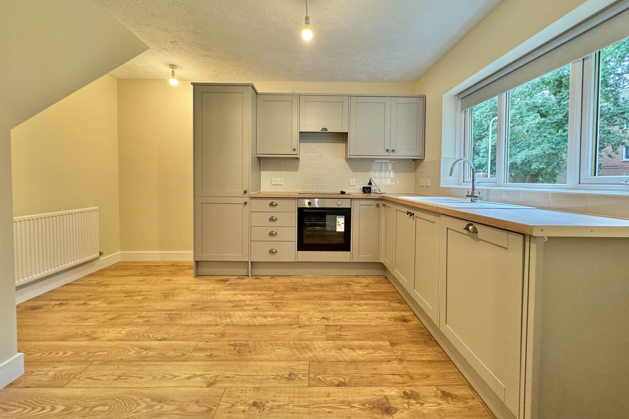 3 bed detached house for sale in Caraway, Fareham  - Property Image 2