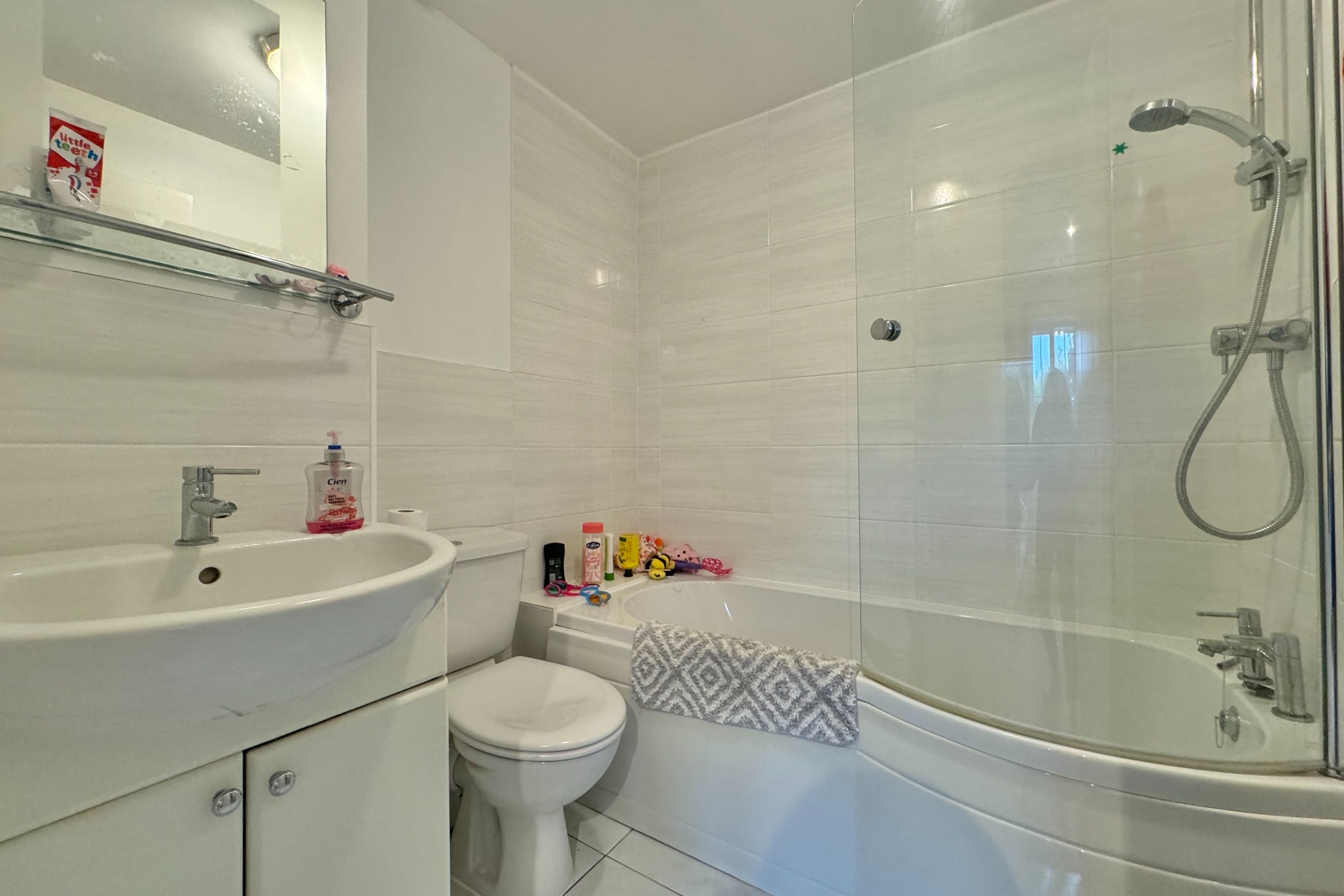 2 bed terraced house for sale in Thyme Avenue, Fareham  - Property Image 6