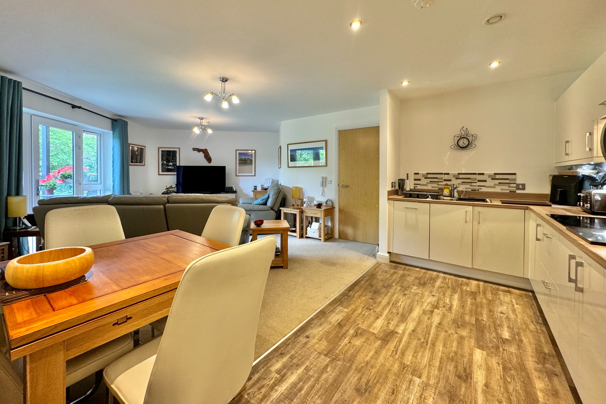 1 bed flat for sale in Hamilton Road, Southampton  - Property Image 2