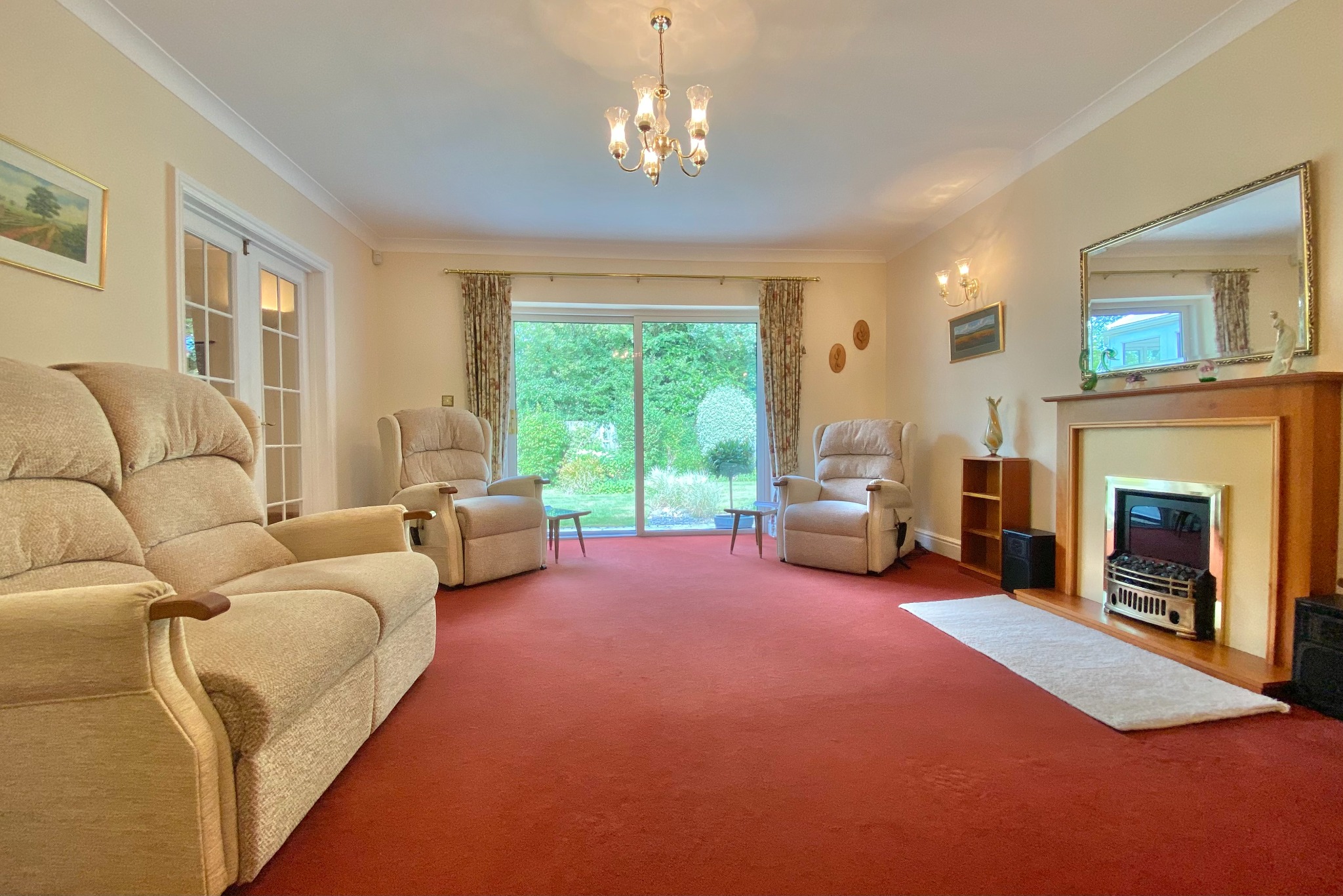 3 bed detached bungalow for sale in Orwell Crescent, Fareham  - Property Image 3