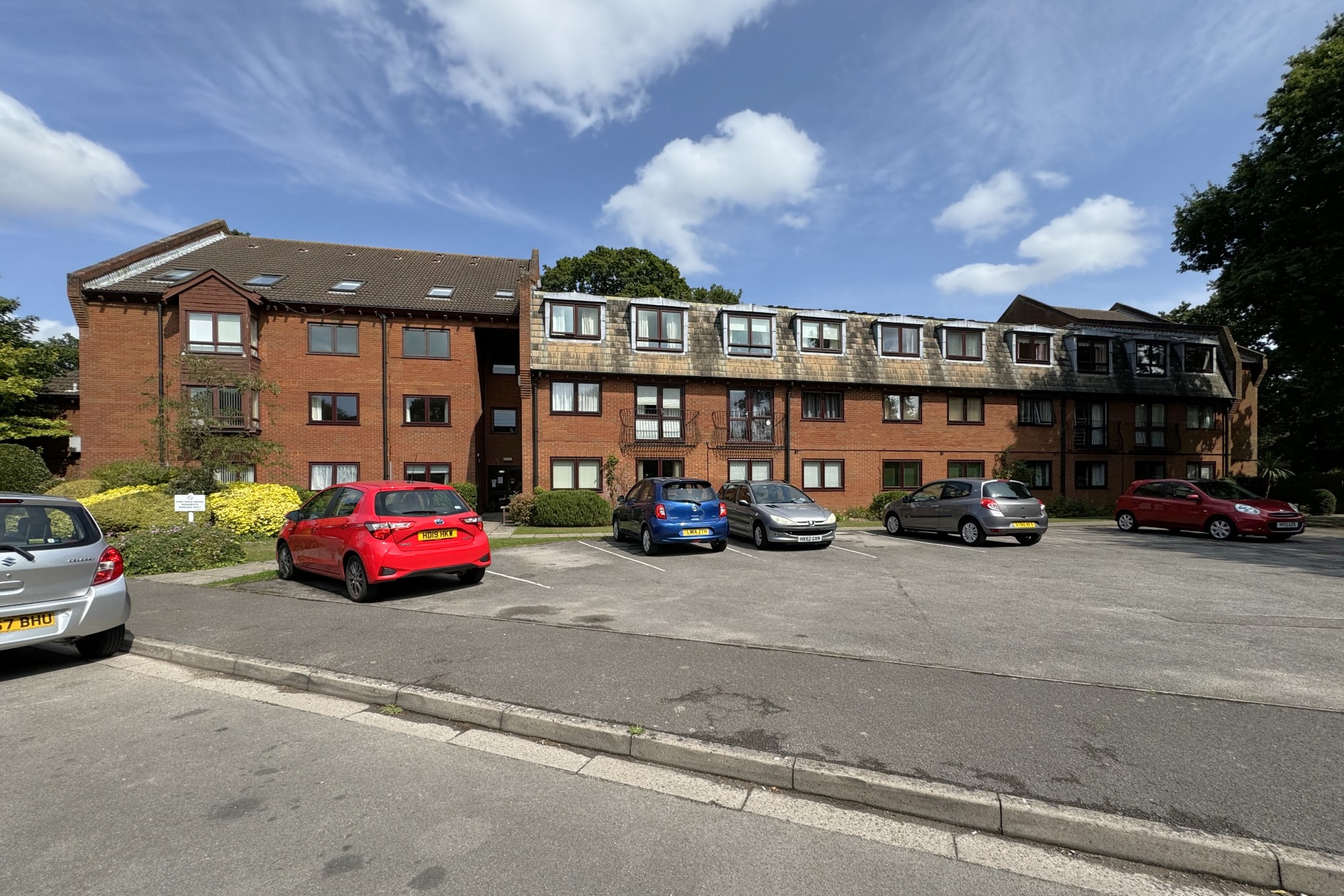 1 bed retirement property for sale in High Oaks Close, Southampton  - Property Image 1