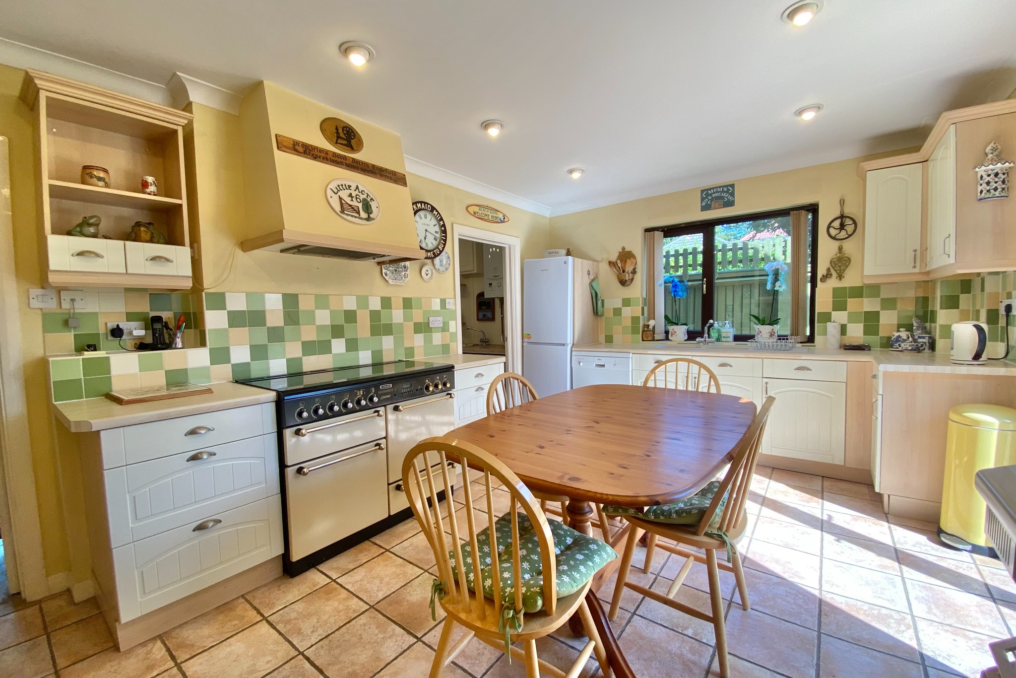 3 bed detached house for sale in Locks Heath Park Road, Southampton  - Property Image 4