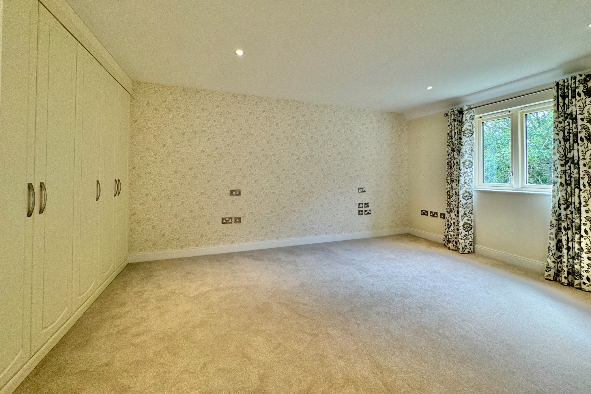 1 bed retirement property for sale, Eastleigh  - Property Image 7