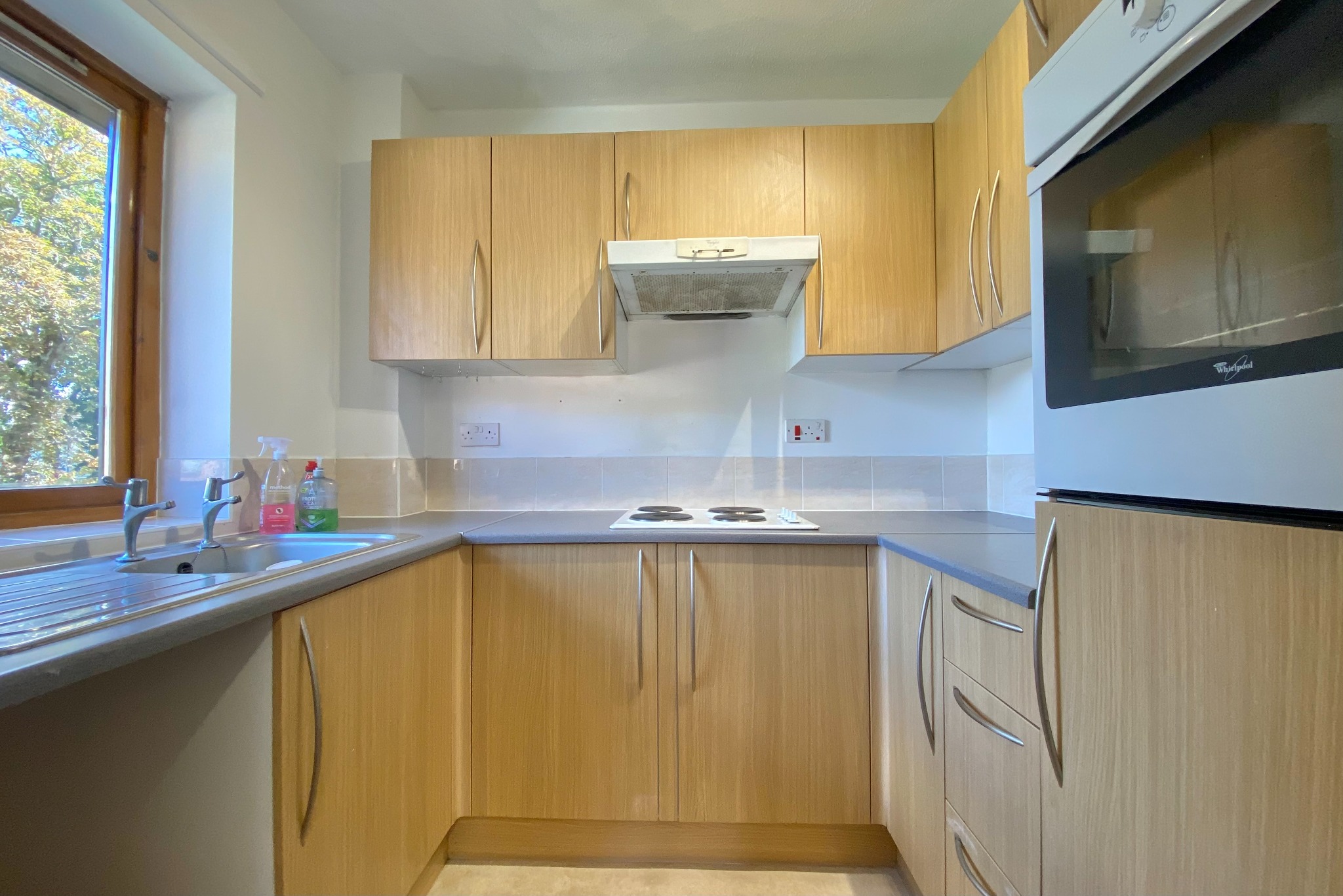 1 bed retirement property for sale in Linden Court, Southampton  - Property Image 3