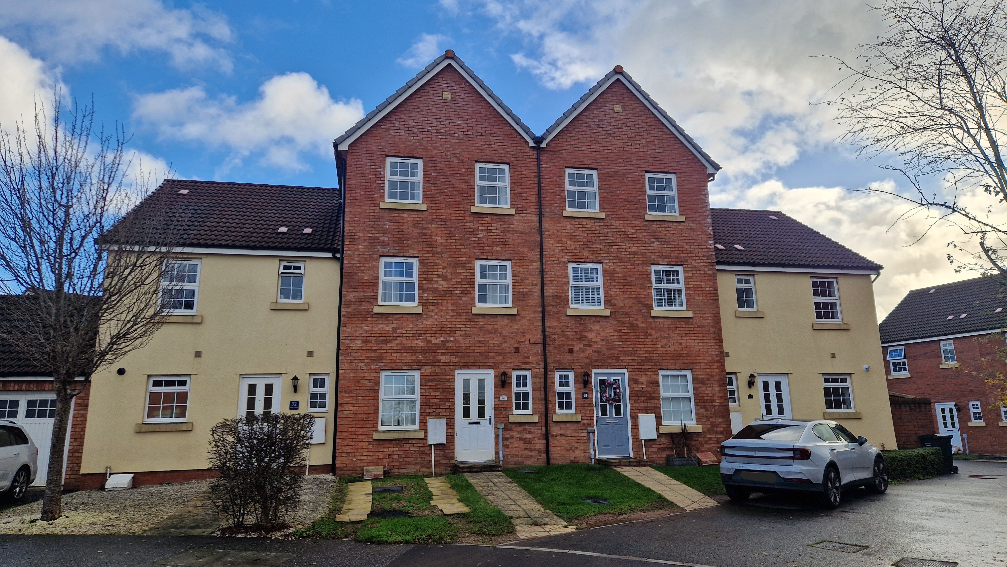 4 bed town house to rent in Roys place, Bathpool, TA2 