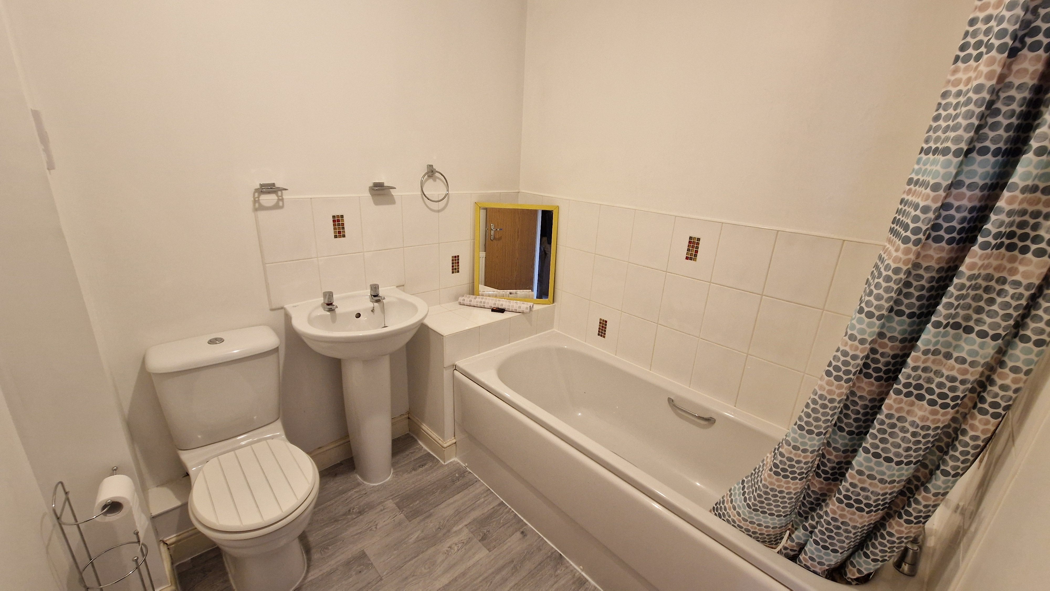 4 bed town house to rent in Roys place, Bathpool  - Property Image 7