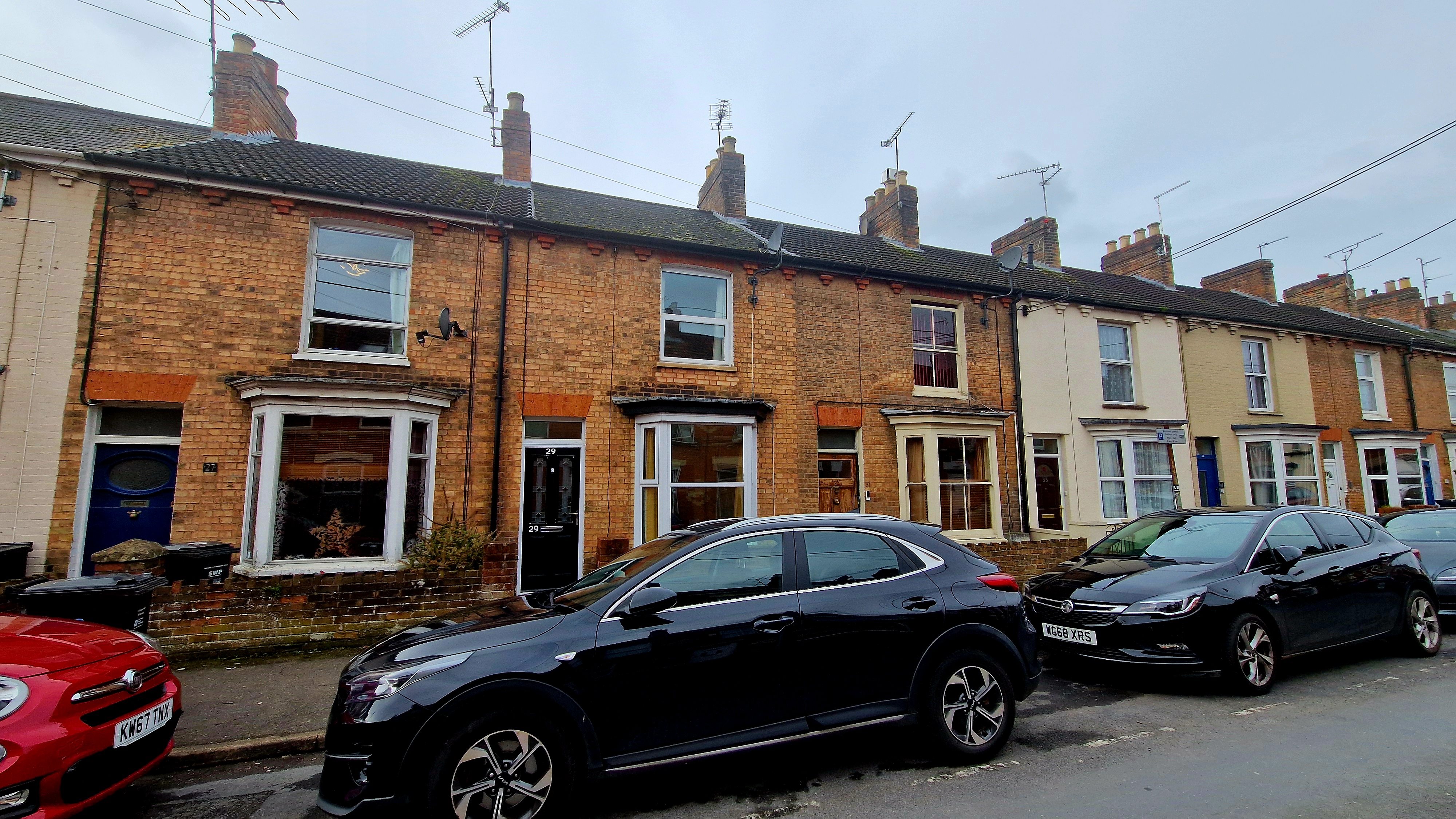3 bed terraced house to rent in Albemarle Road, TA1 
