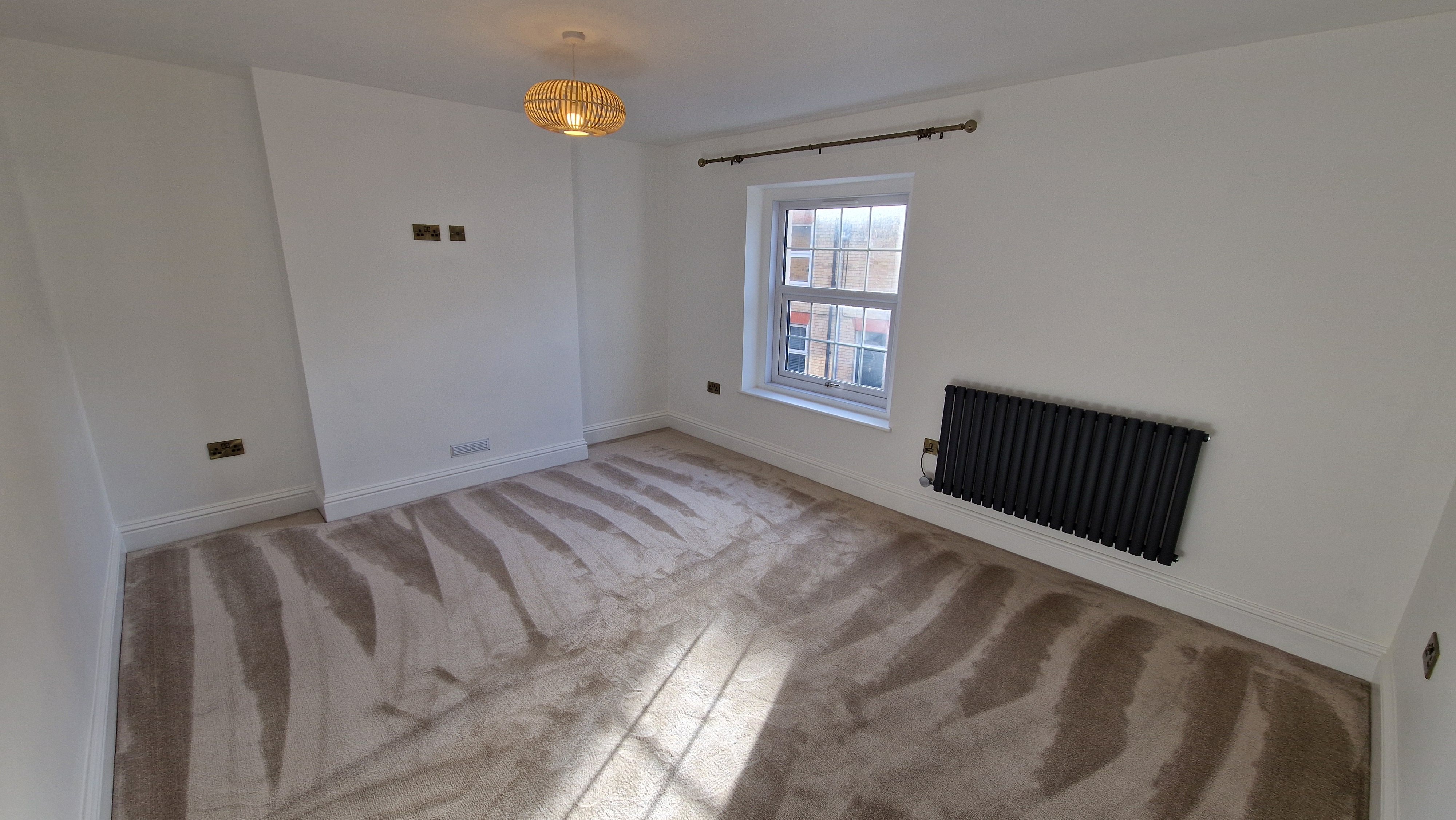 2 bed terraced house to rent in Westgate Street 5