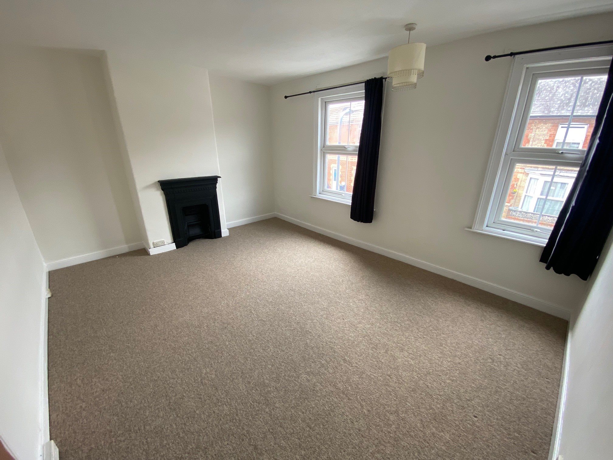 3 bed terraced house to rent in Winchester Street, Taunton 6