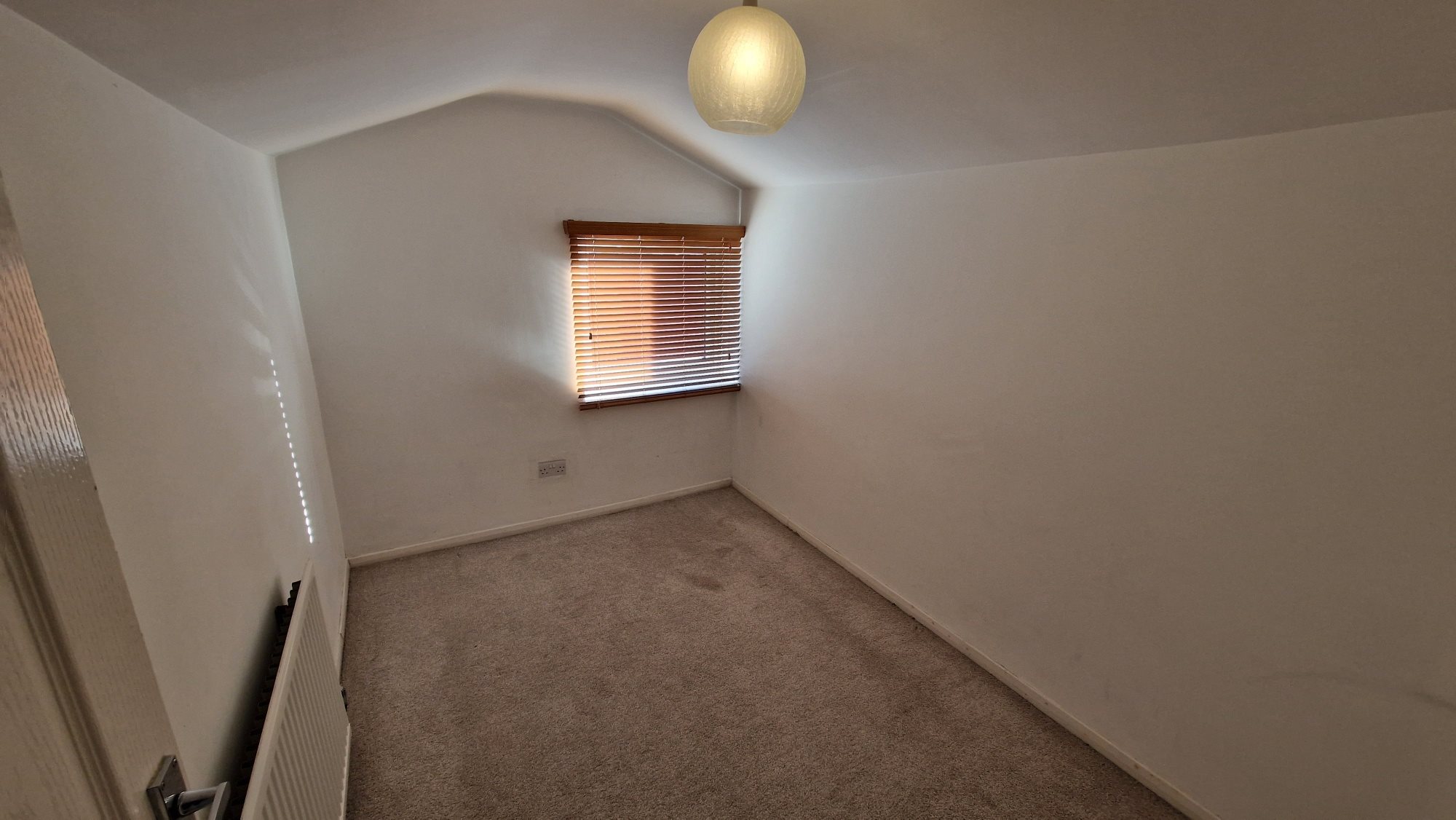 3 bed terraced house to rent in Haydon Road  - Property Image 9