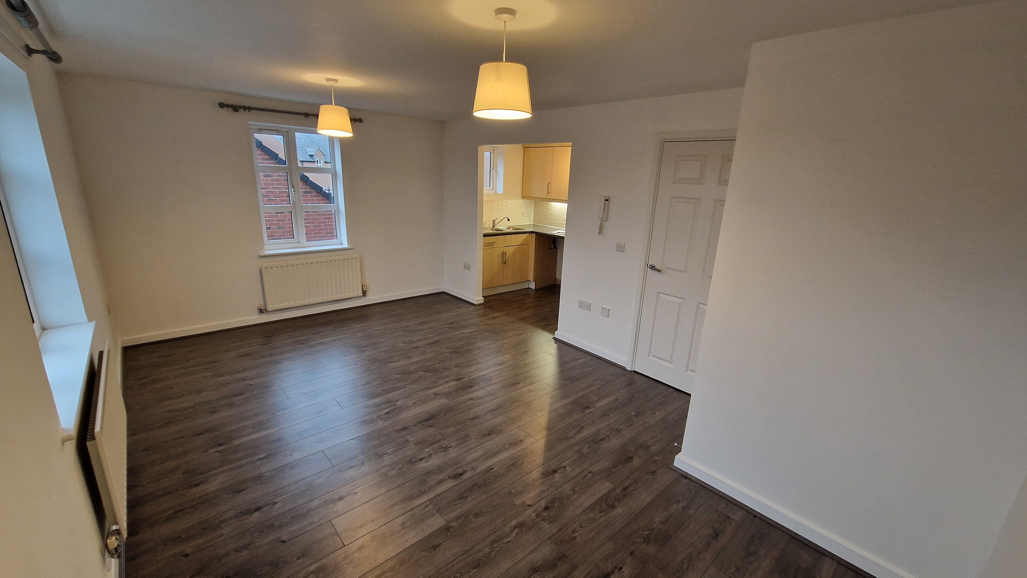 2 bed flat to rent in Massingham Park, Taunton  - Property Image 2